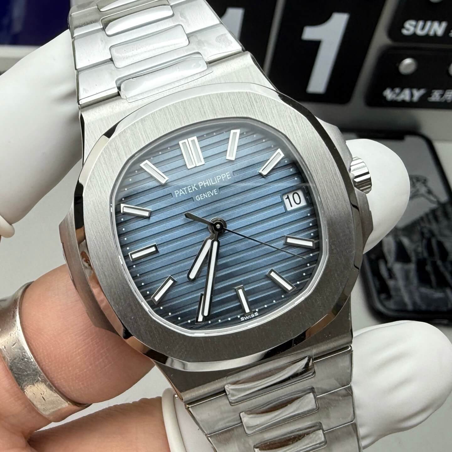 Patek Philippe Replica Nautilus Super Clone Watch 5711/1A 010 Patek Philippe Replica Nautilus Super Clone Watch 5711/1A 010