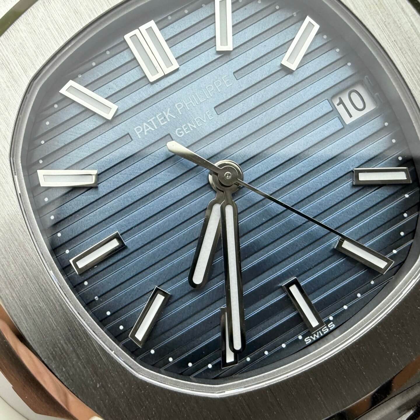 Patek Philippe Replica Nautilus Super Clone Watch 5711/1A 010 Patek Philippe Replica Nautilus Super Clone Watch 5711/1A 010