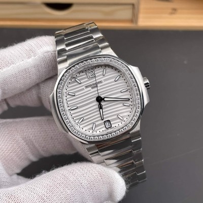 Patek Philippe Replica Nautilus Super Clone Watch 7118/1200A-010
