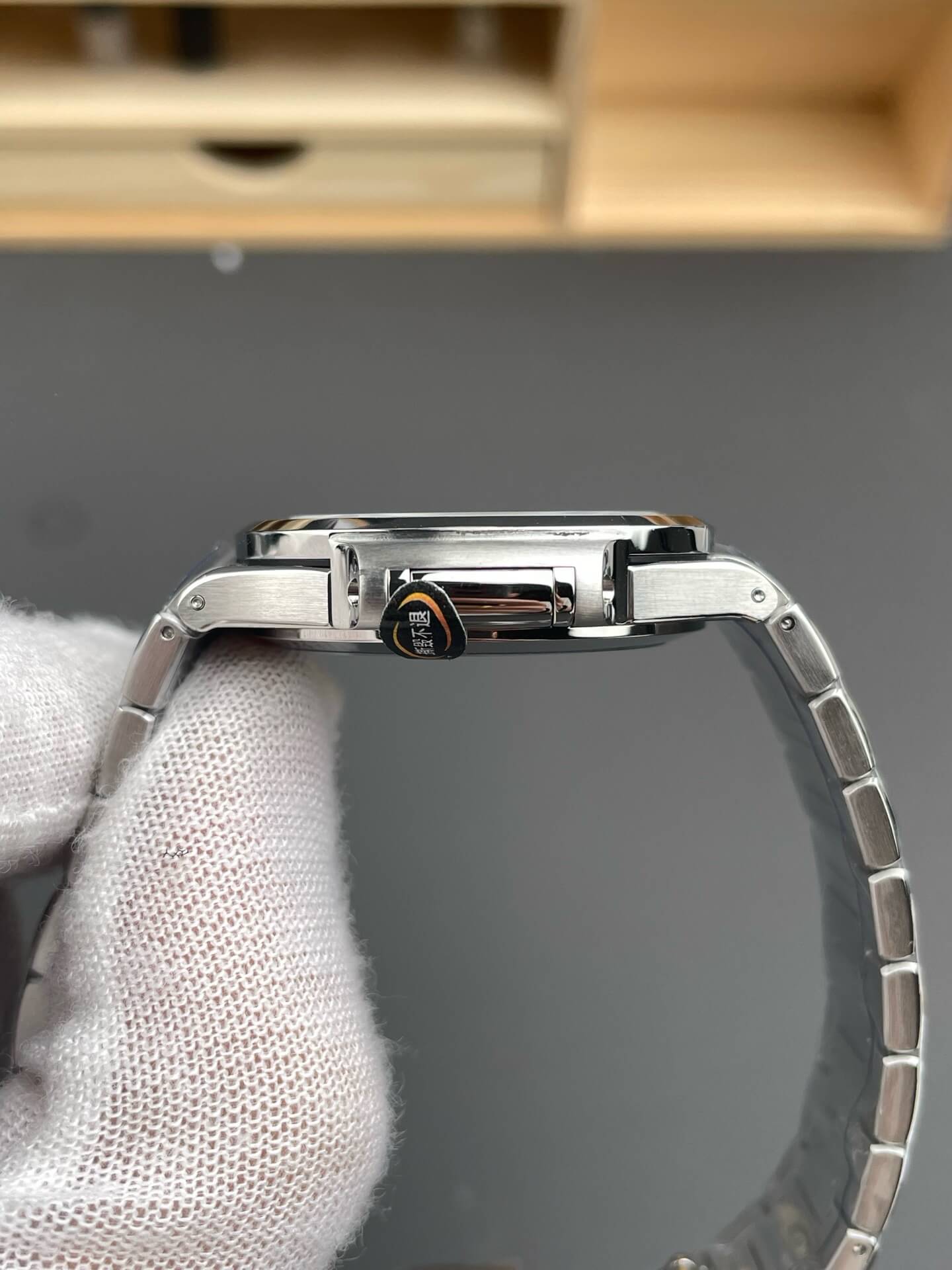 Patek Philippe Replica Nautilus Super Clone Watch 7118/1A-010 Patek Philippe Replica Nautilus Super Clone Watch 7118/1A-010