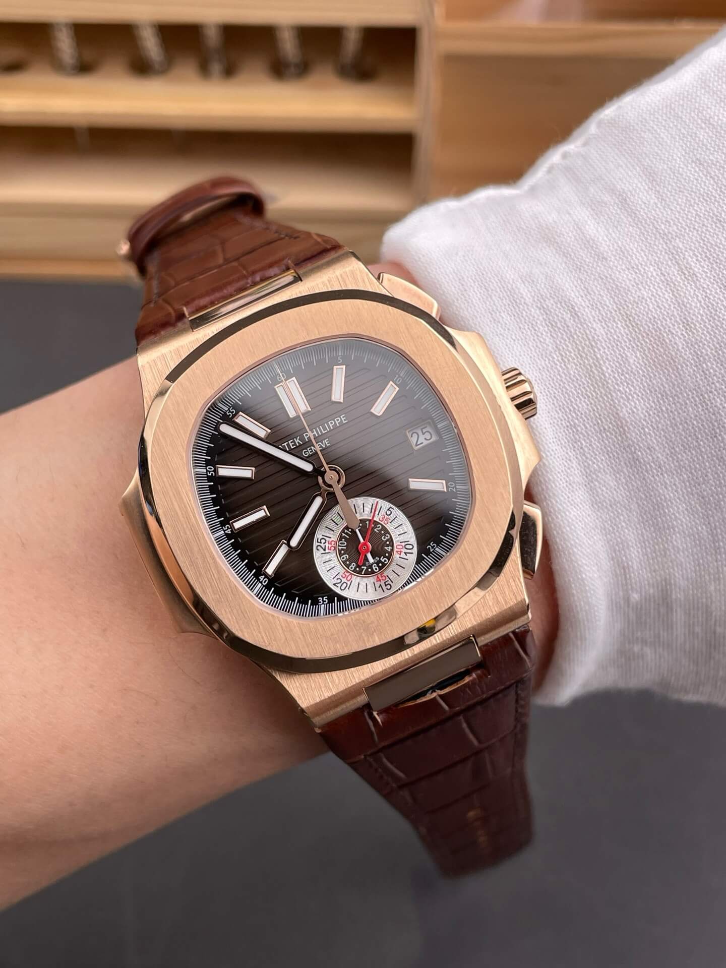 Patek Philippe Replica Nautilus Super Clone Watch 5980R-001