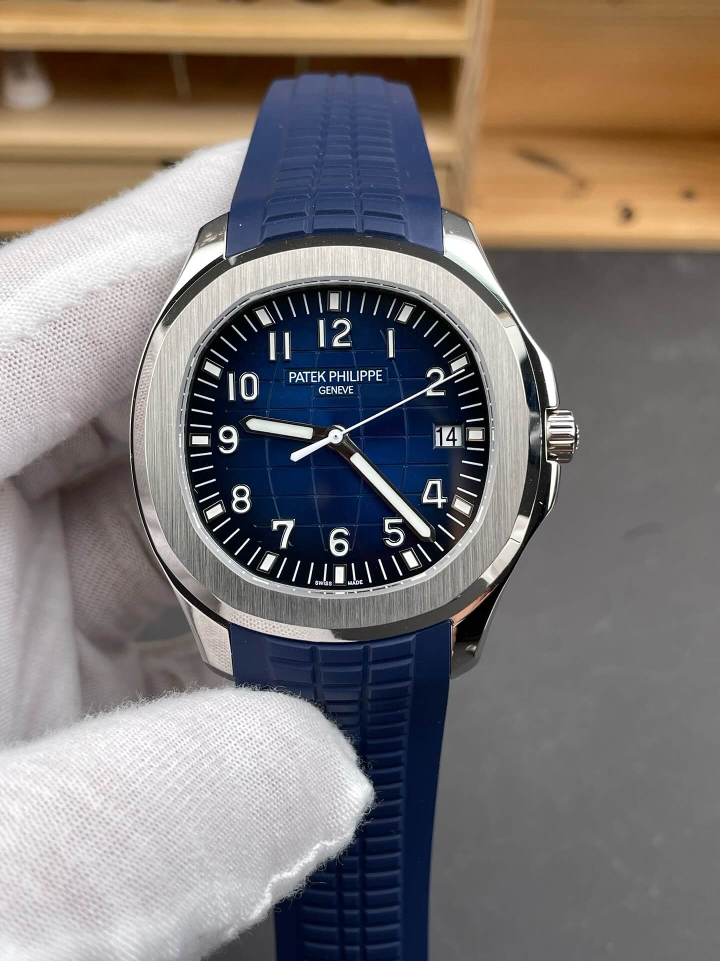 Patek Philippe Replica Aquanaut Super Clone Watch 5168G-001