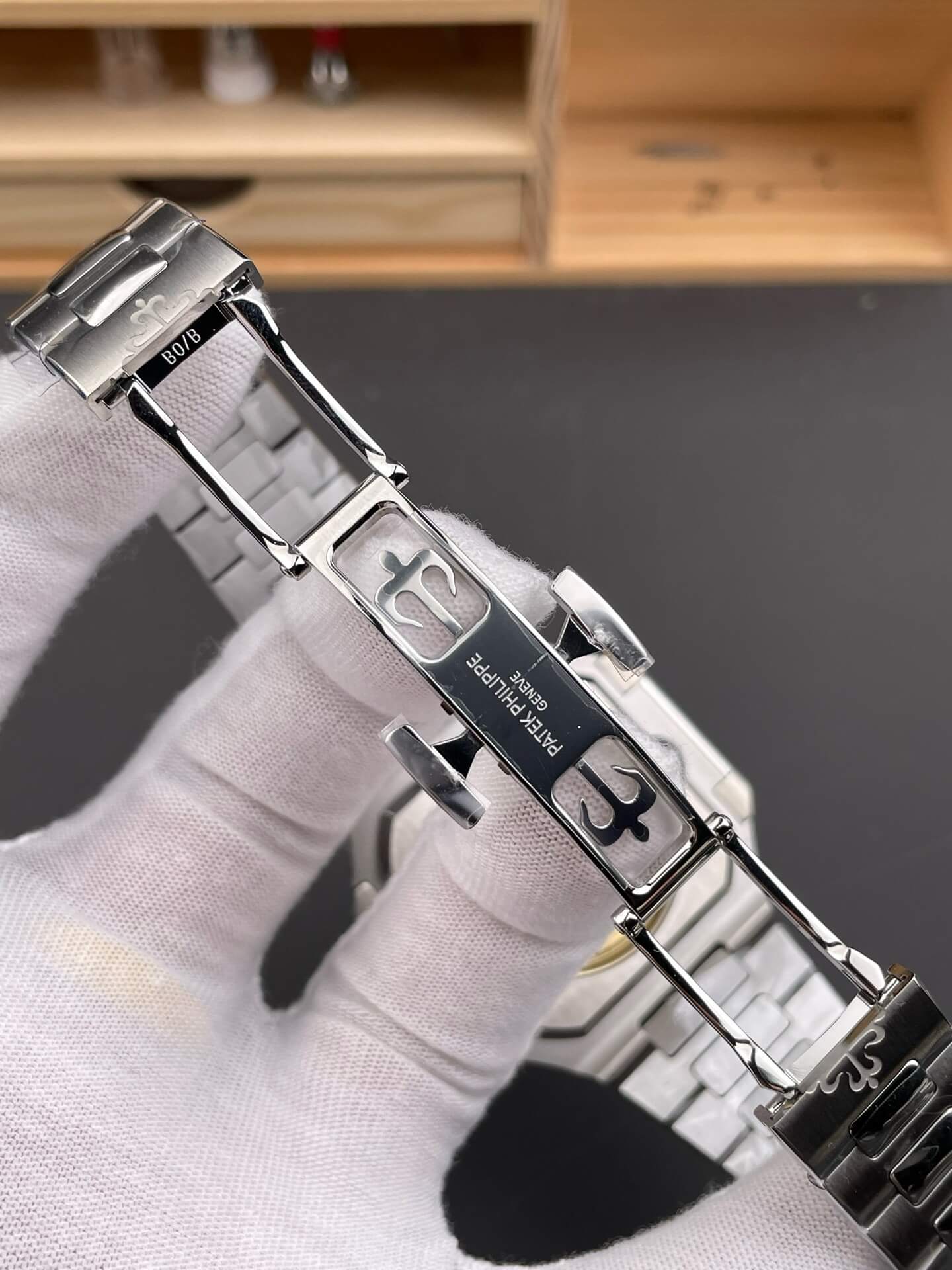Patek Philippe Replica Cubitus Super Clone Watch 7128/1G-001 Patek Philippe Replica Cubitus Super Clone Watch 7128/1G-001