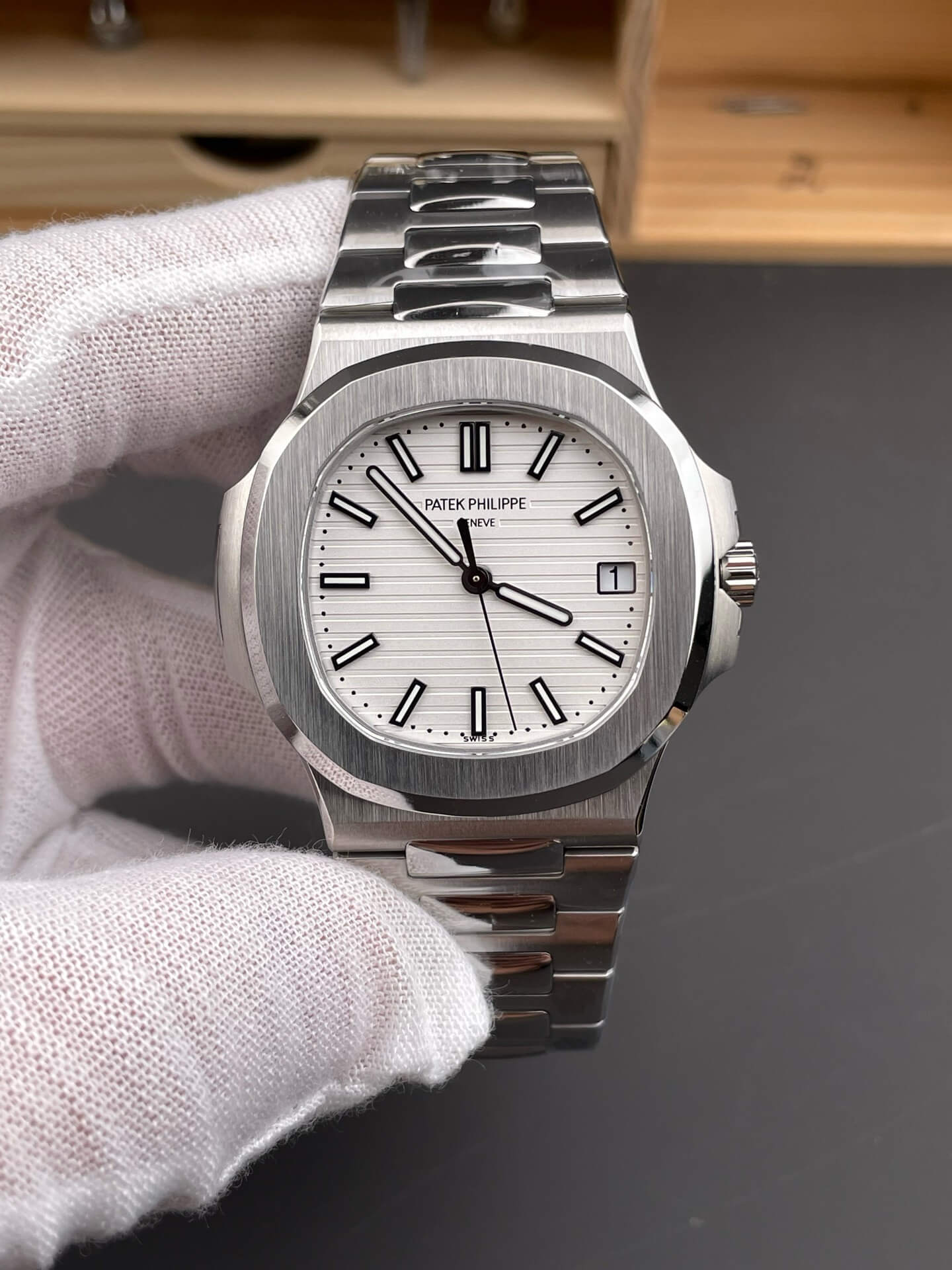 Patek Philippe Replica Nautilus Super Clone Watch 5711/1A-011 Patek Philippe Replica Nautilus Super Clone Watch 5711/1A-011