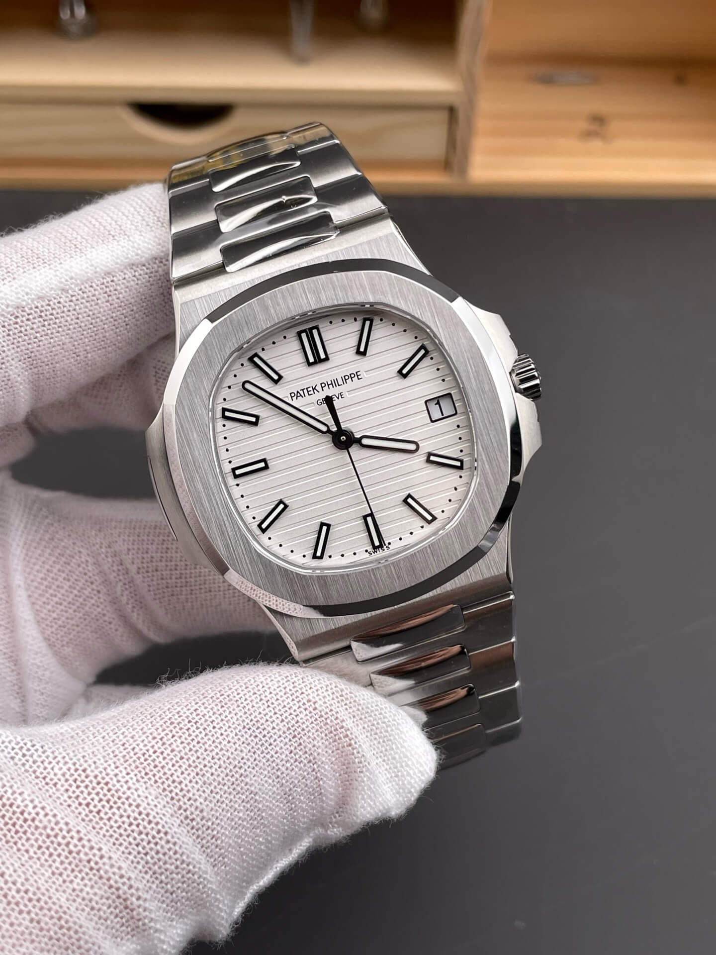 Patek Philippe Replica Nautilus Super Clone Watch 5711/1A-011 Patek Philippe Replica Nautilus Super Clone Watch 5711/1A-011