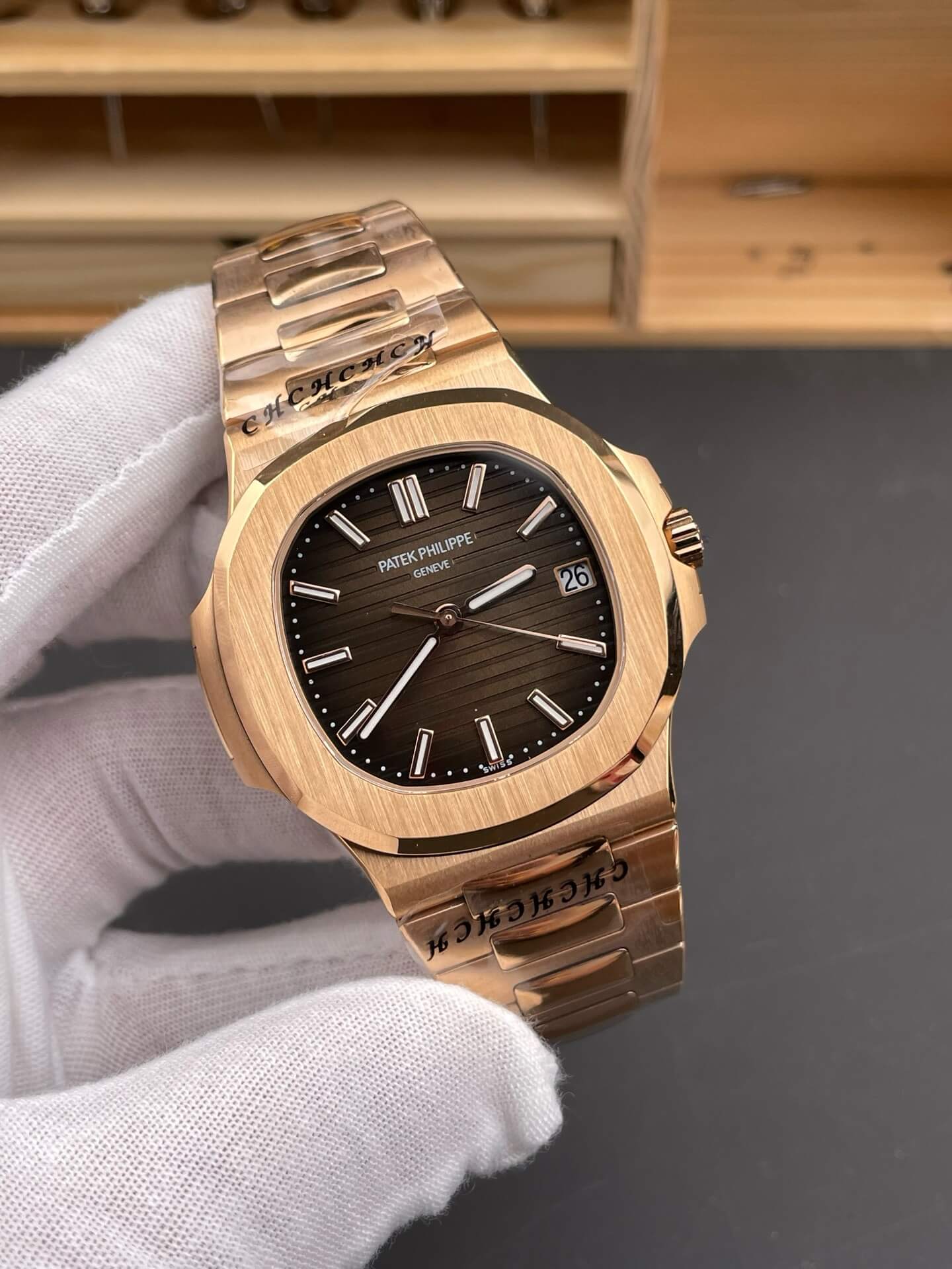 Patek Philippe Replica Nautilus Super Clone Watch 5711/1R-001 Patek Philippe Replica Nautilus Super Clone Watch 5711/1R-001
