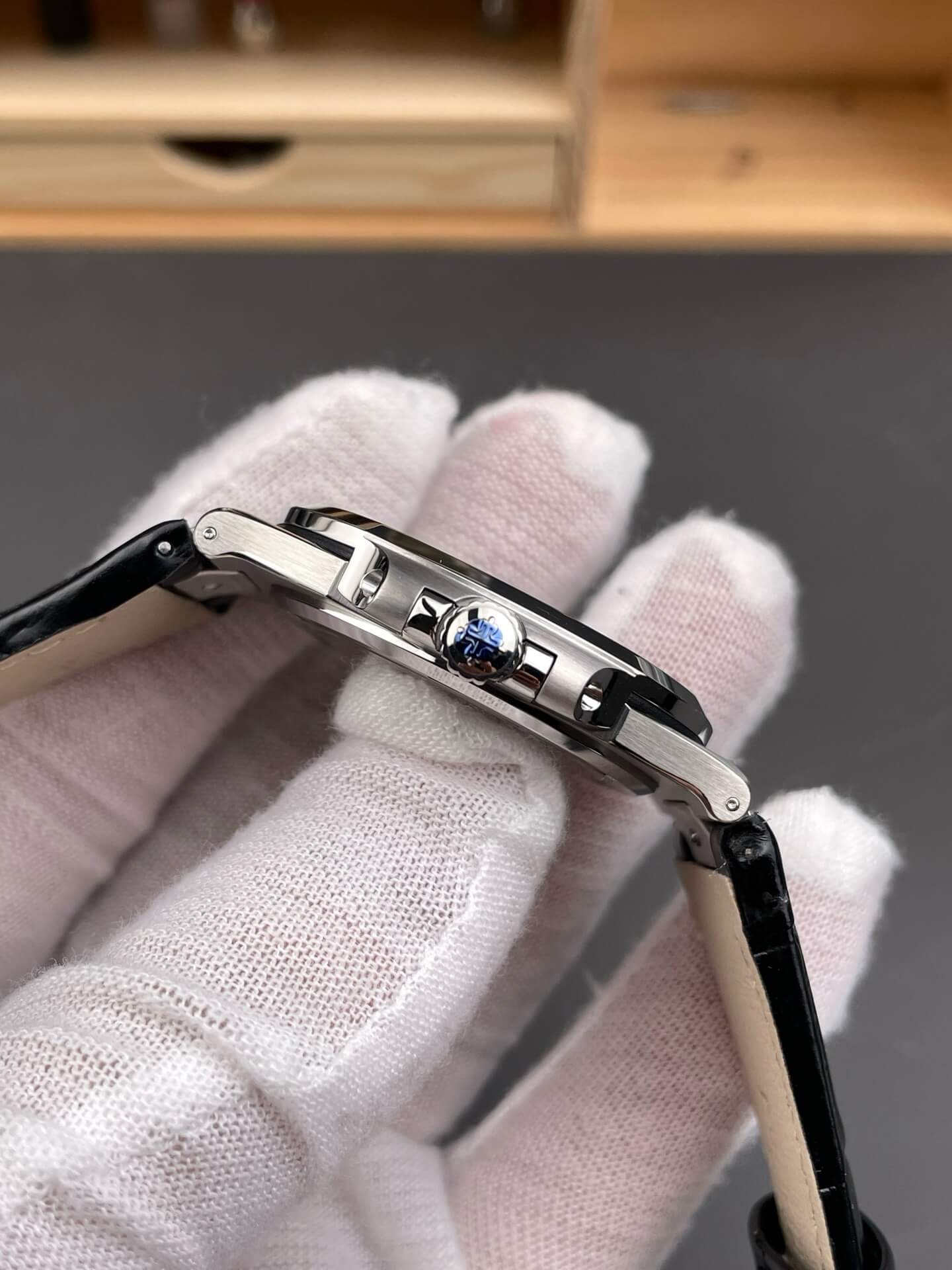 Patek Philippe Replica Nautilus Super Clone Watch 5711G-001 Patek Philippe Replica Nautilus Super Clone Watch 5711G-001