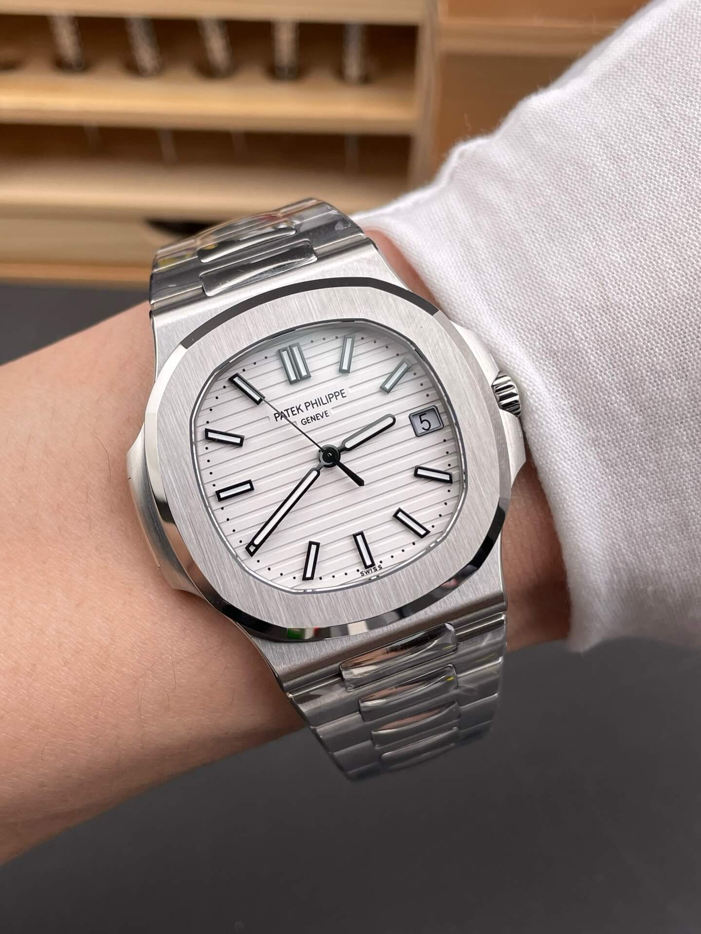 Patek Philippe Replica Nautilus Super Clone Watch 5711/1A-011