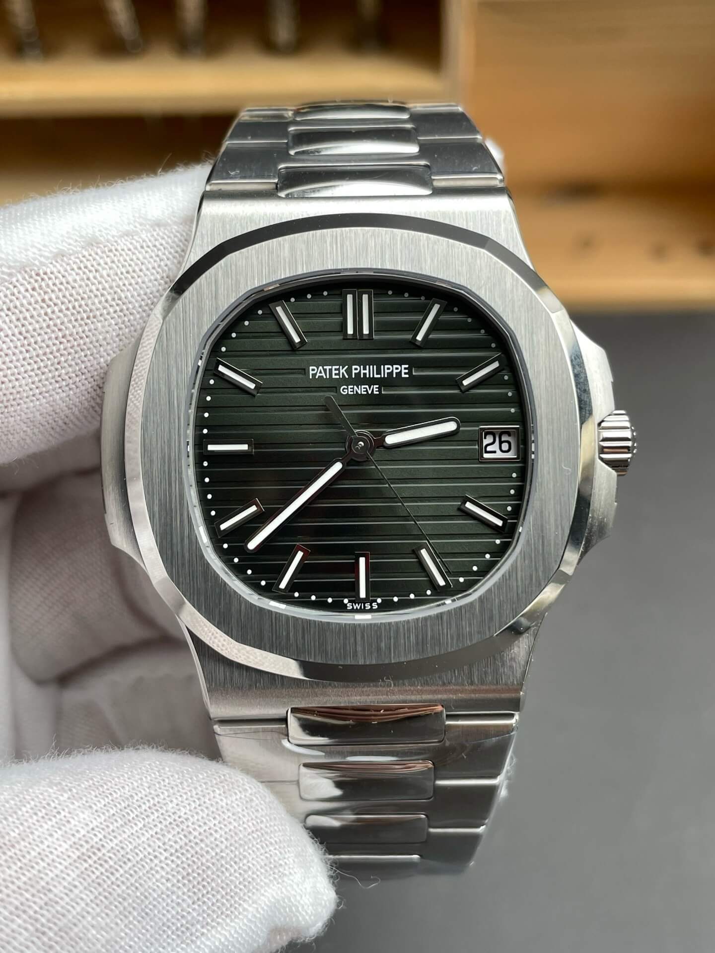 Patek Philippe Replica Nautilus Super Clone Watch 5711/1A-014