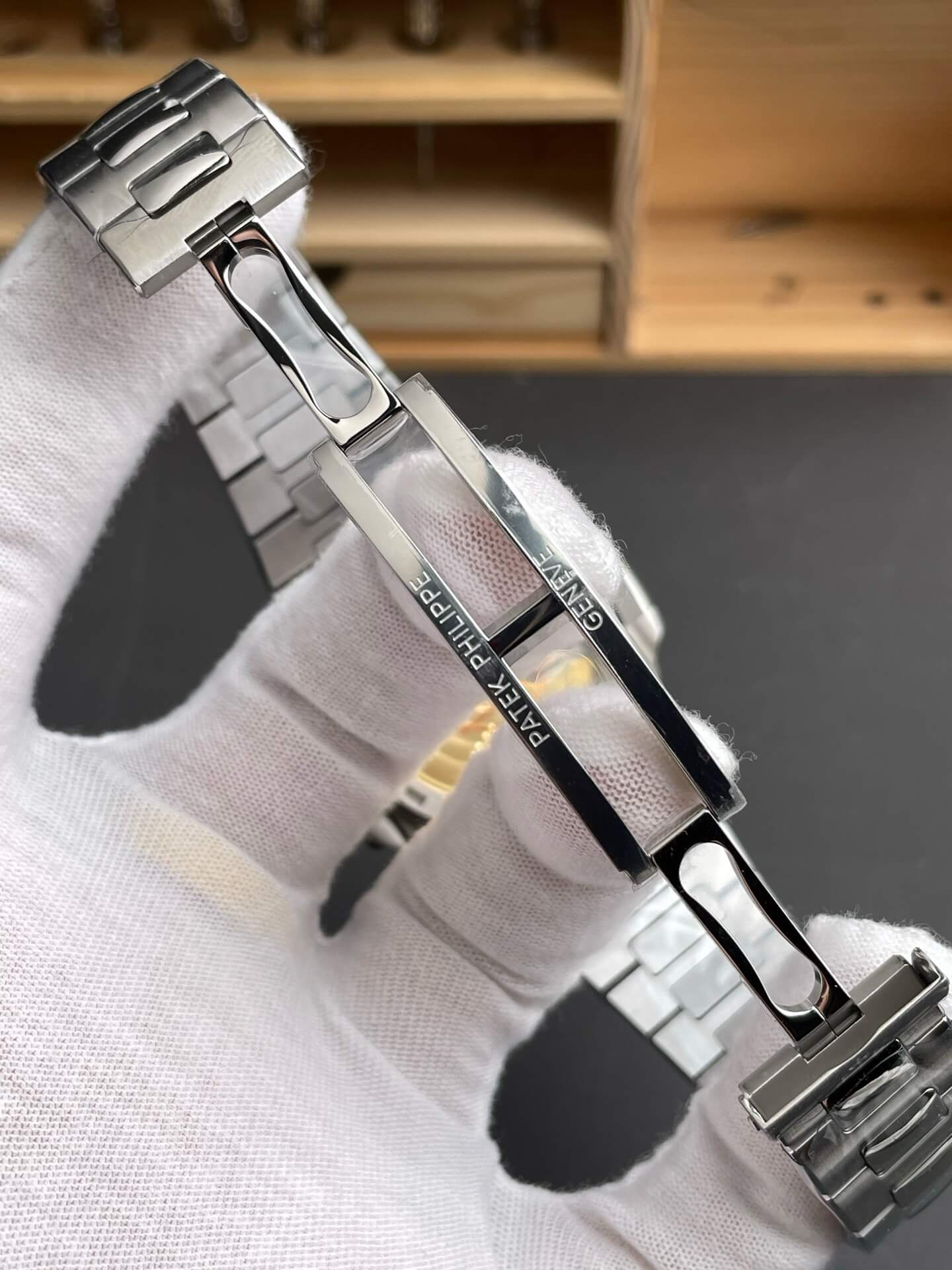 Patek Philippe Replica Nautilus Super Clone Watch 5711/1A-014