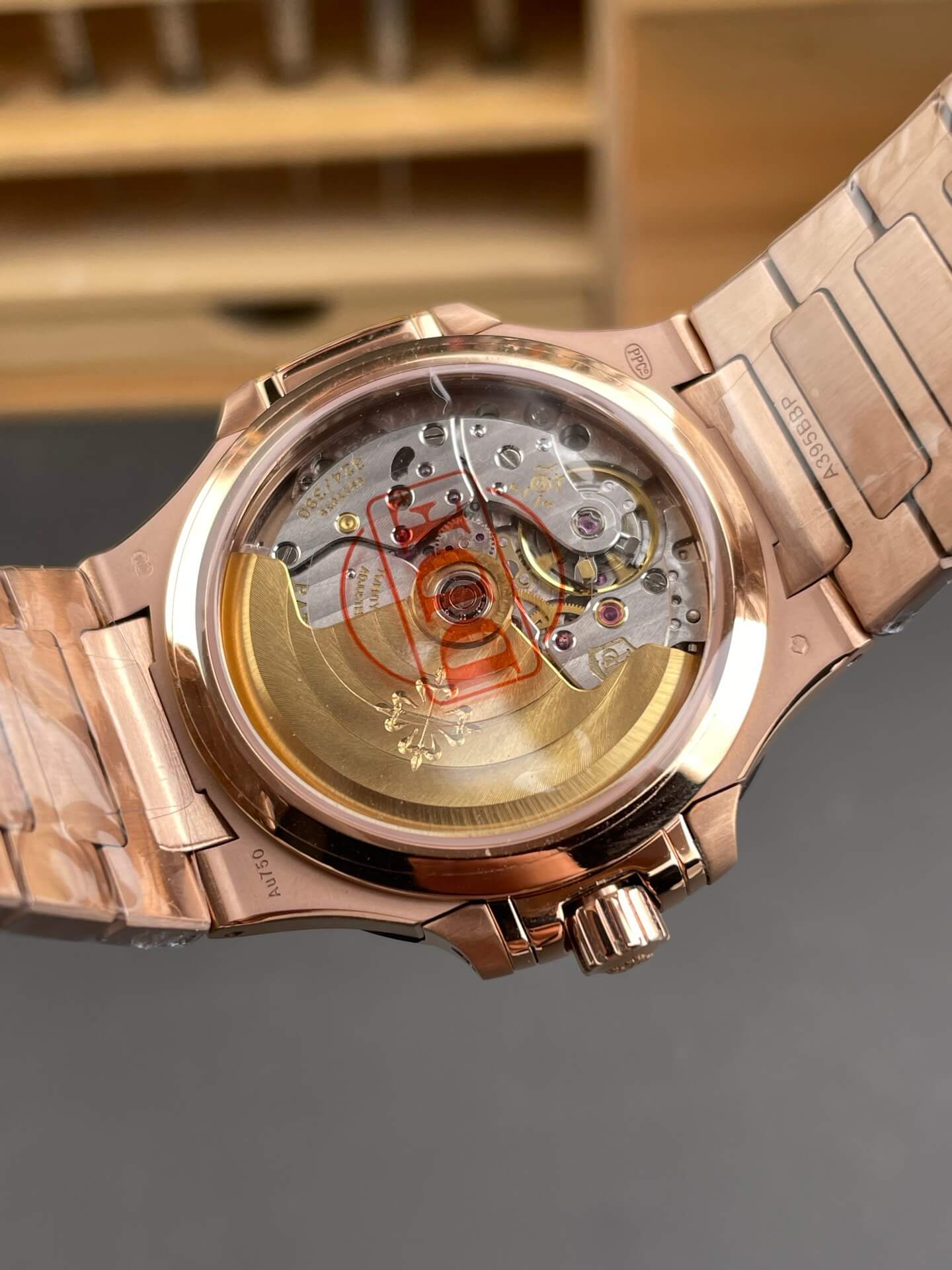 Patek Philippe Replica Nautilus Super Clone Watch 7118/1200R-010