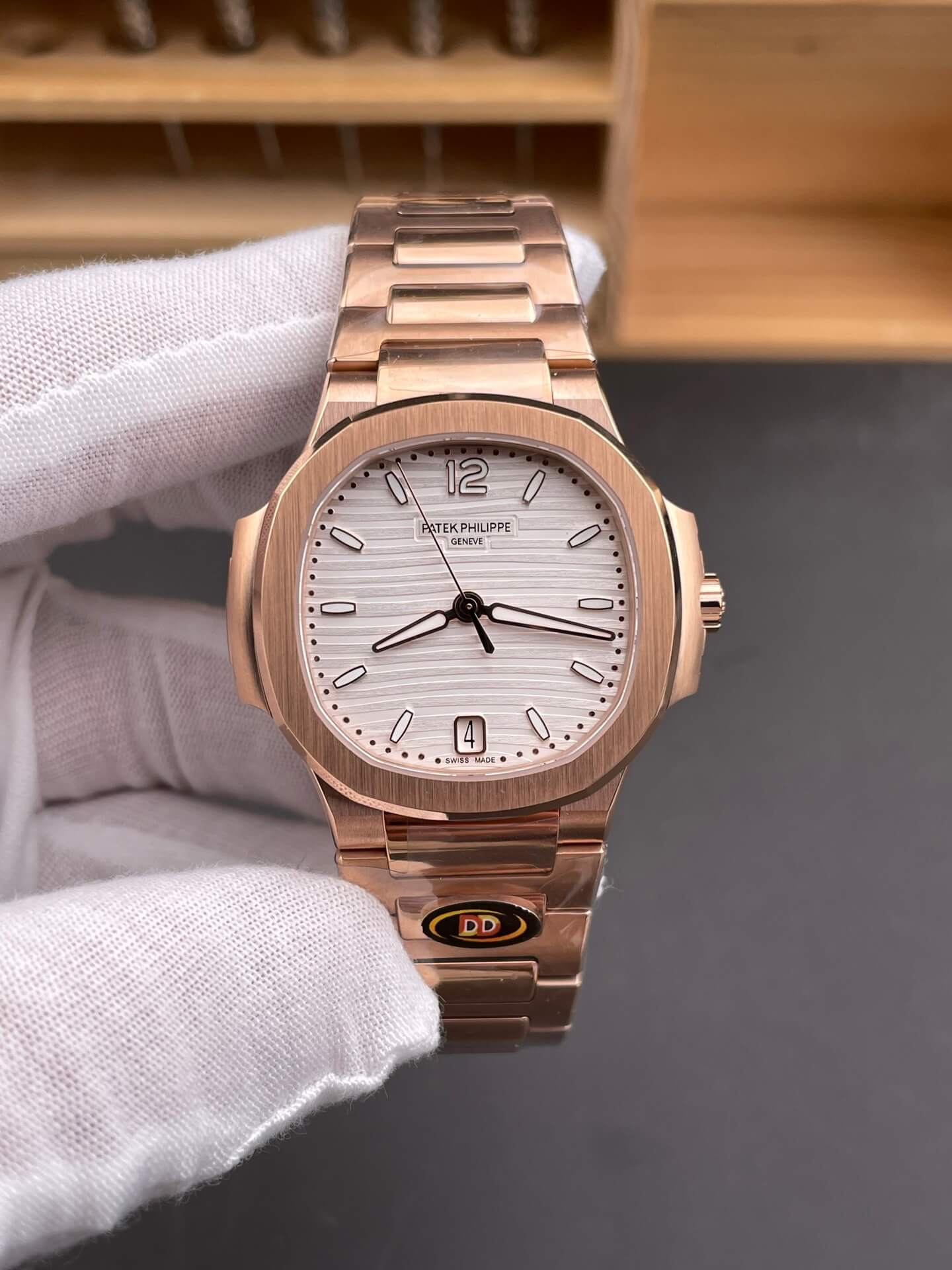 Patek Philippe Replica Nautilus Super Clone Watch 7118/1R-001
