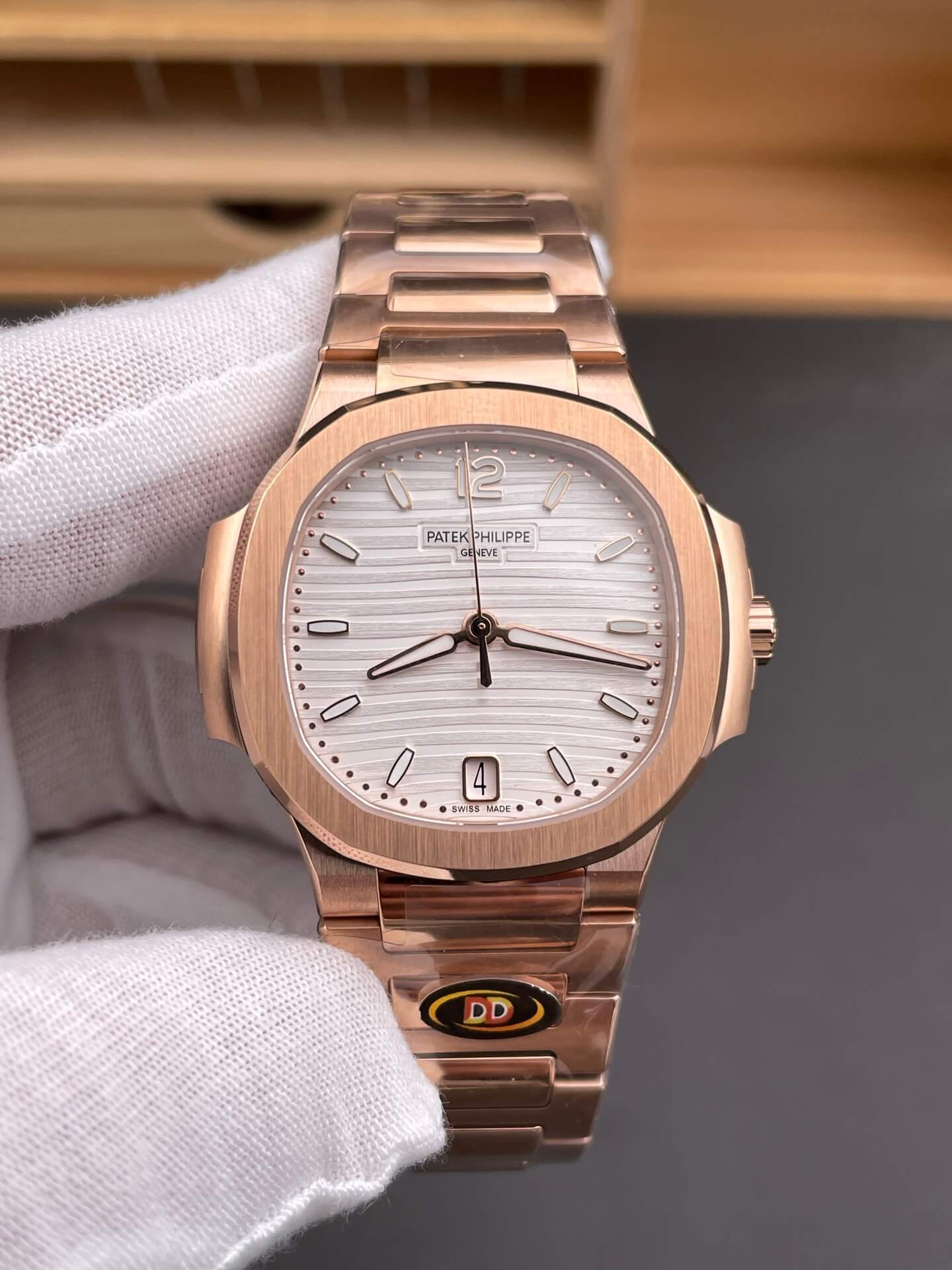 Patek Philippe Replica Nautilus Super Clone Watch 7118/1R-001