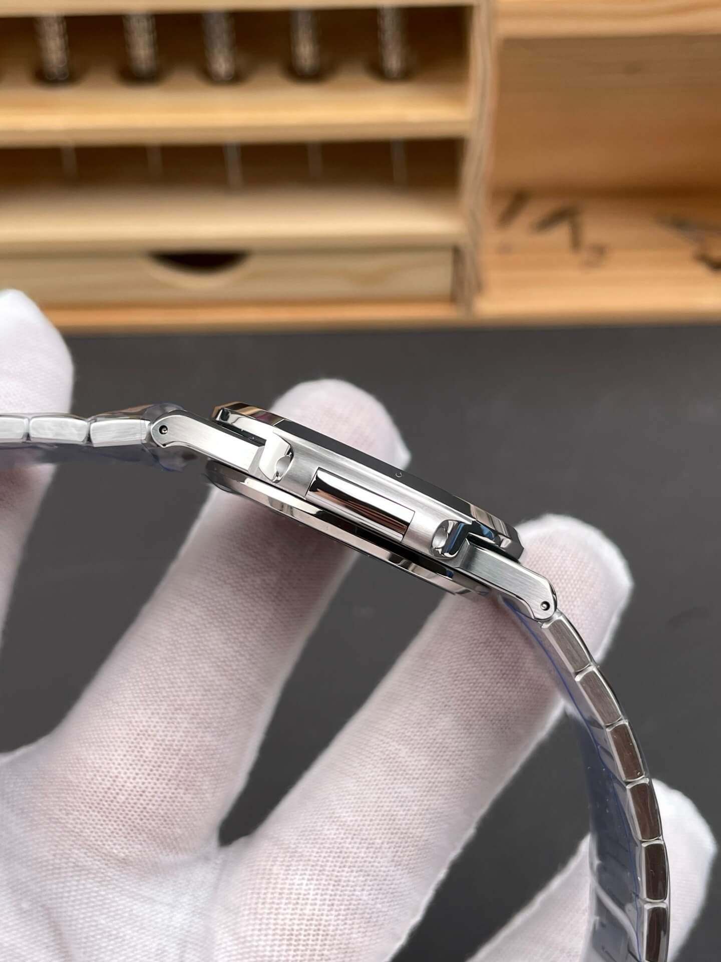 Patek Philippe Replica Nautilus Super Clone Watch Gain Weight Version 5811/1G-001