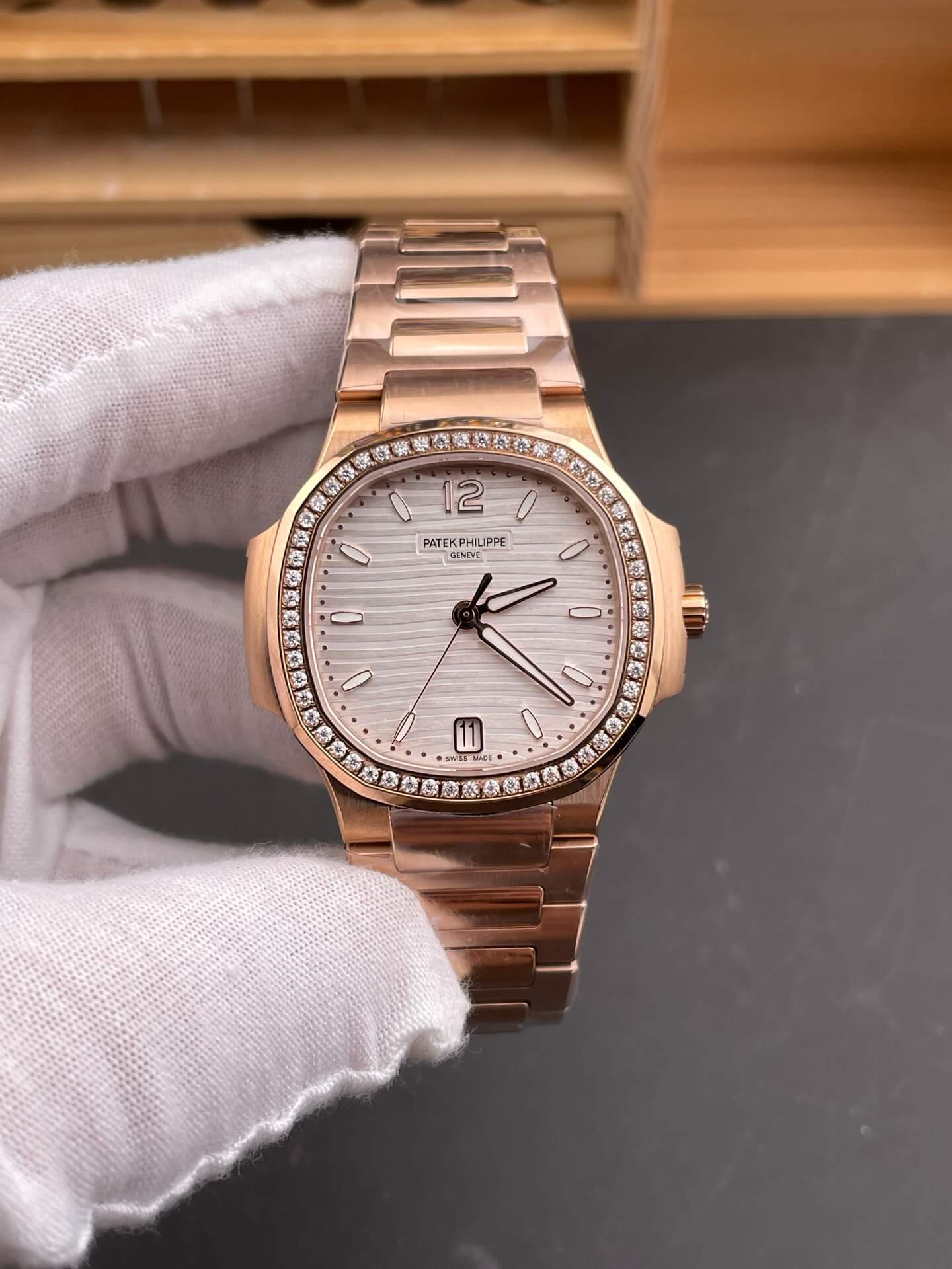 Patek Philippe Replica Nautilus Super Clone Watch 7118/1200R-001