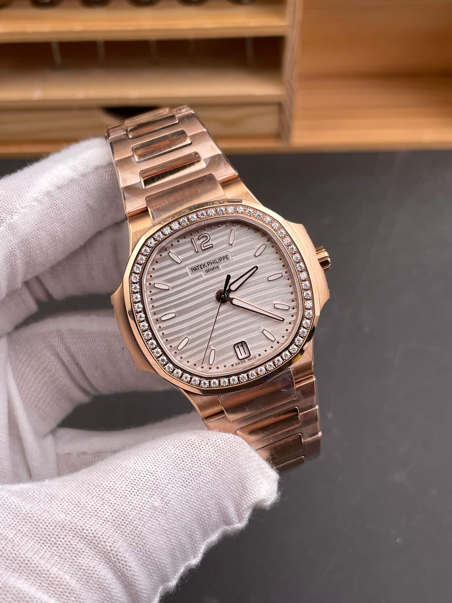Patek Philippe Replica Nautilus Super Clone Watch 7118/1200R-001