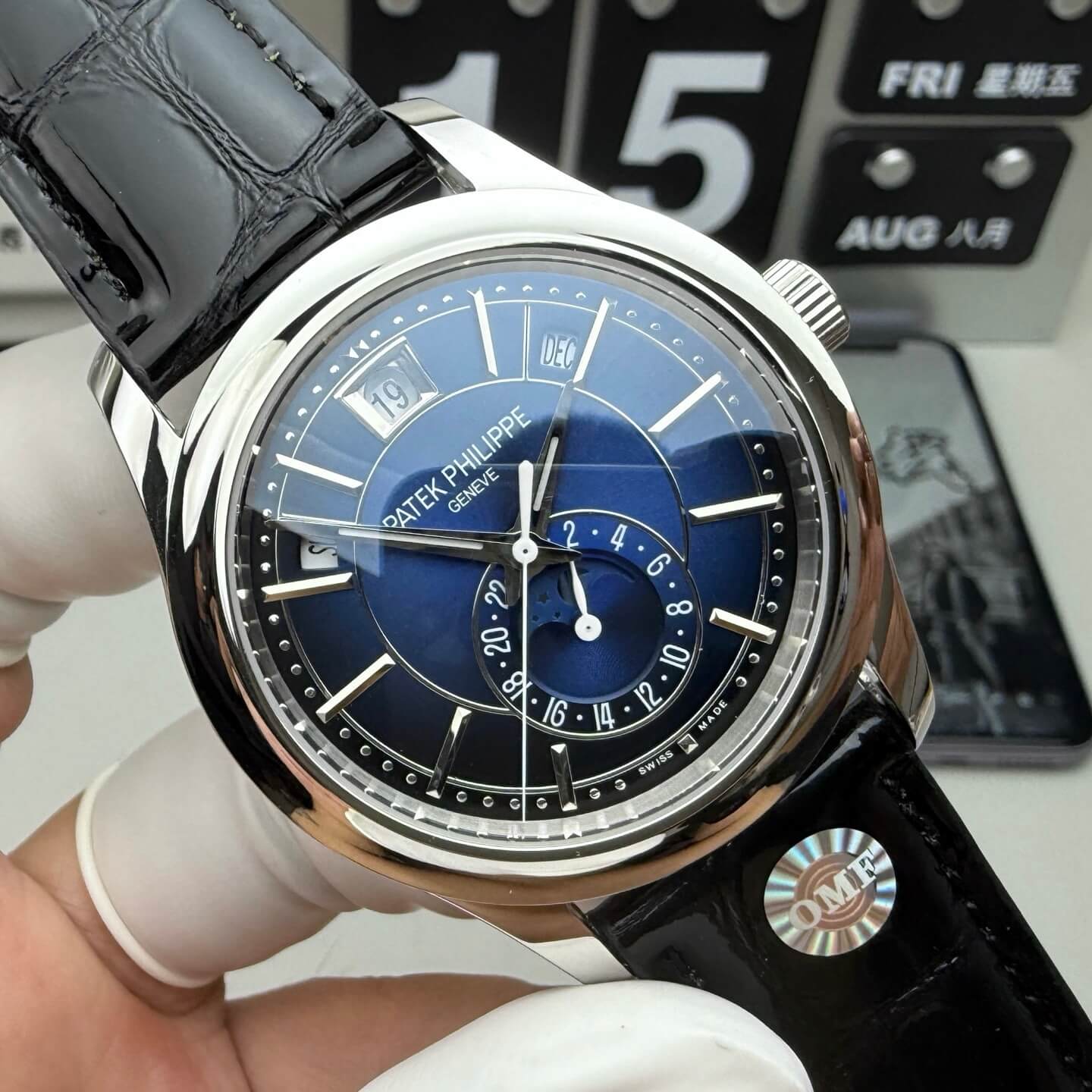Patek Philippe Replica Complications Super Clone Watch 5205G-013