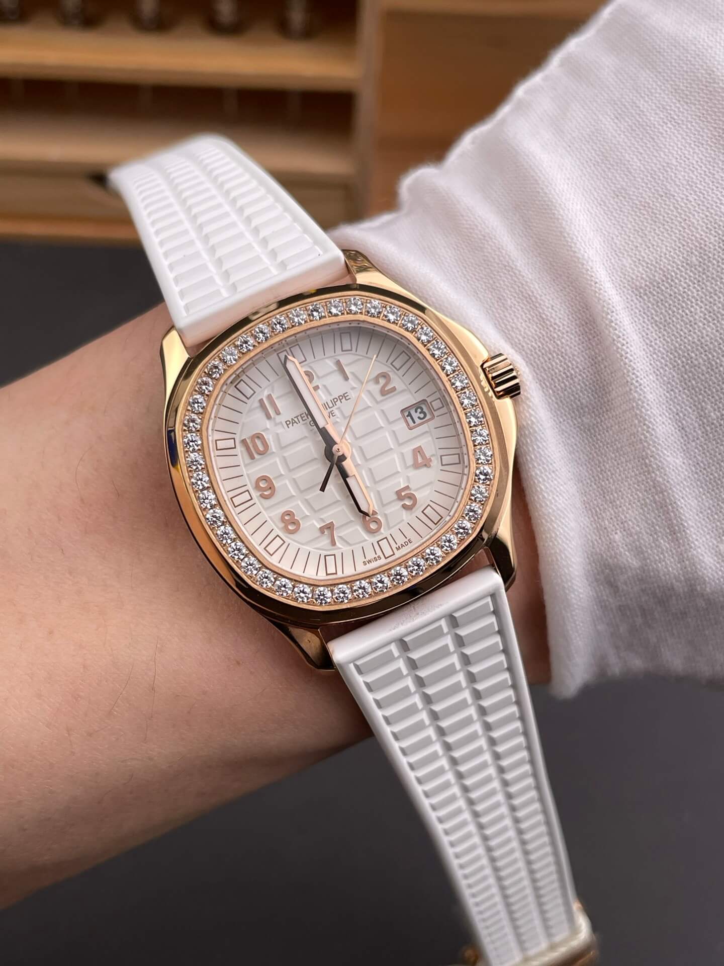 Patek Philippe Replica Aquanaut Luce Super Clone Watch 5268/200R-001