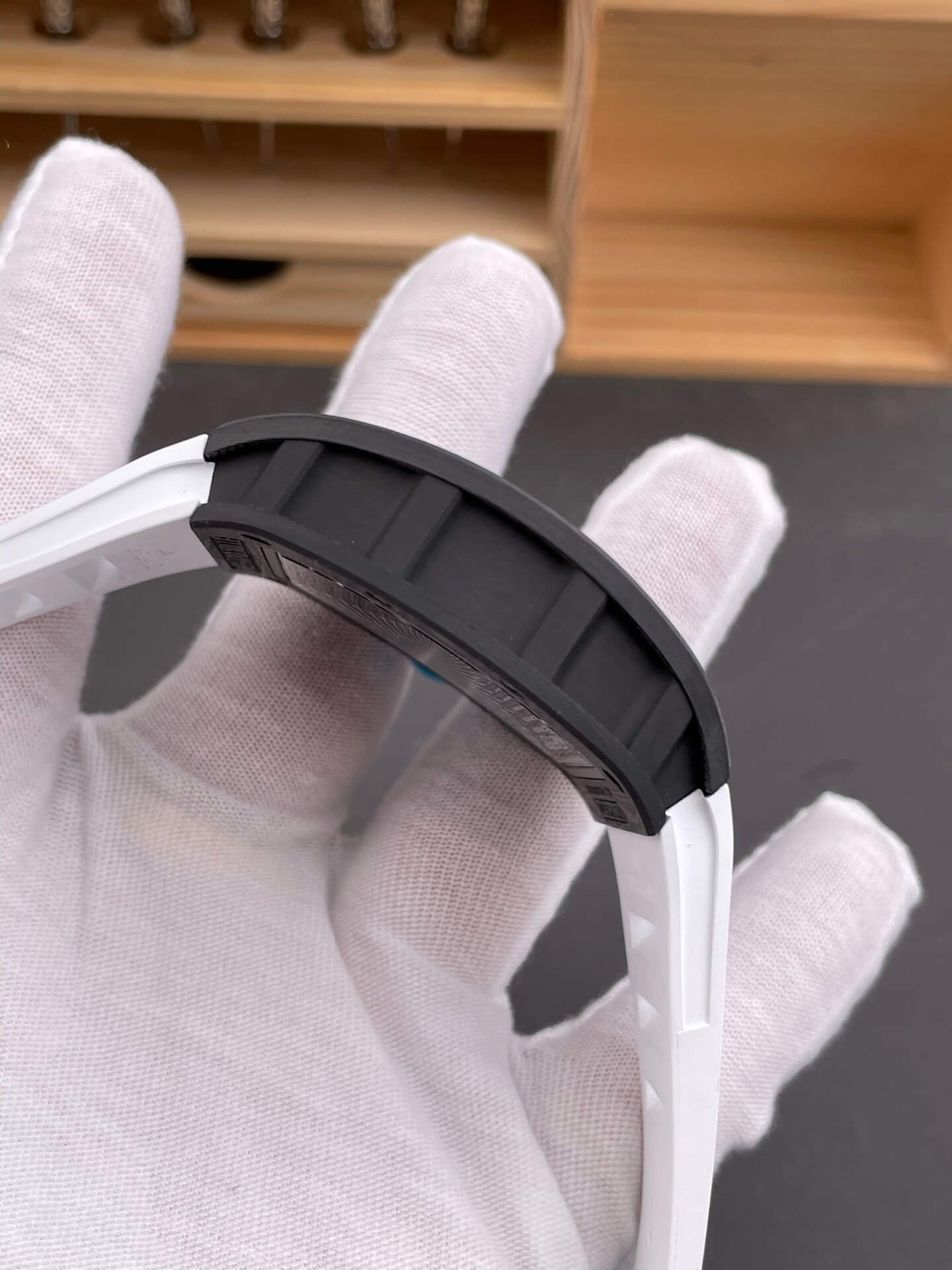 Richard Mille Replica RM 055 Bubba Watson Super Clone Watch Carbon Blue Crown White Rubber