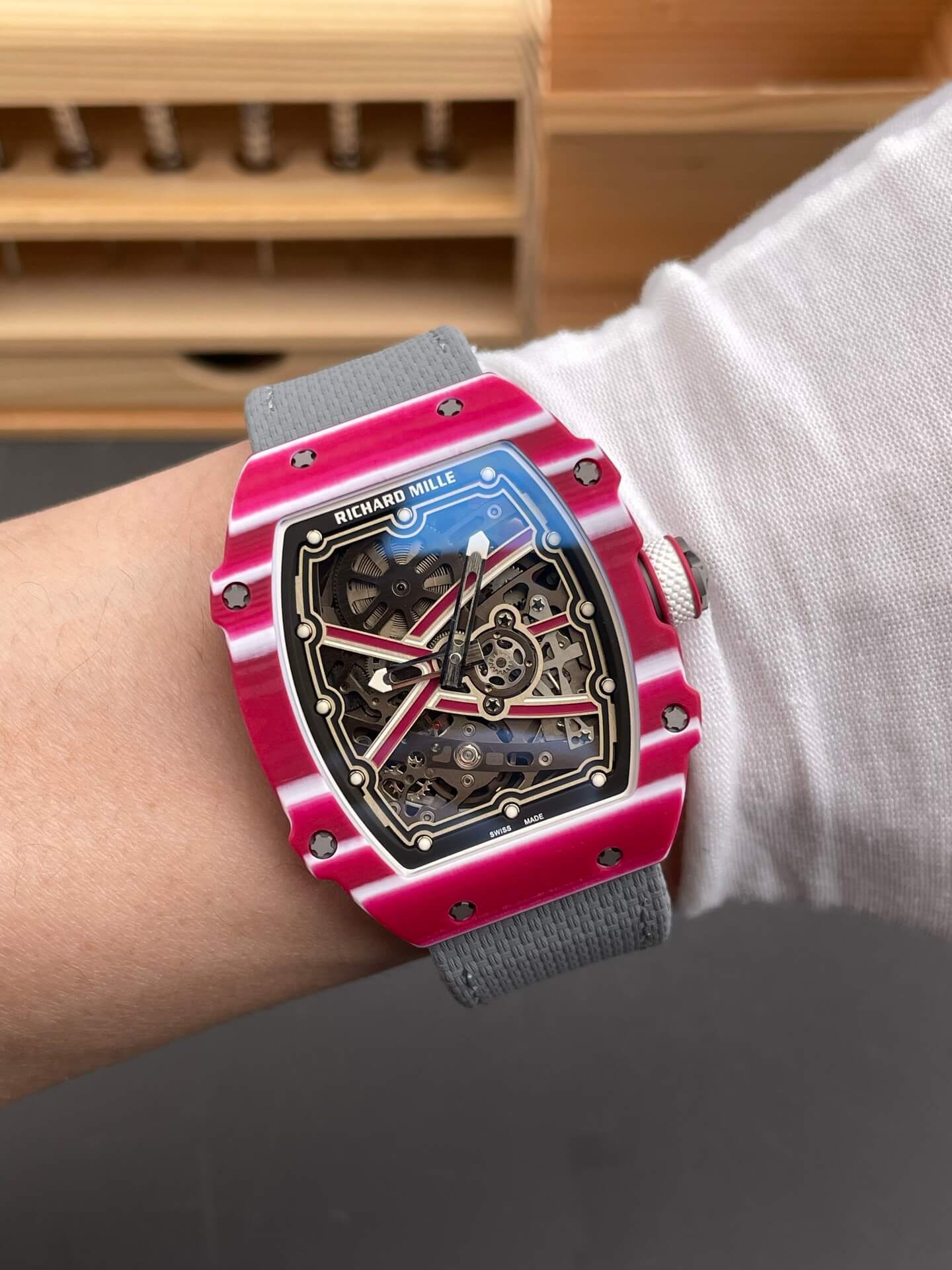 Richard Mille Replica RM 67-02 Mutaz Barshim Quartz Super Clone Watch Carbon White Crown Black Elastic