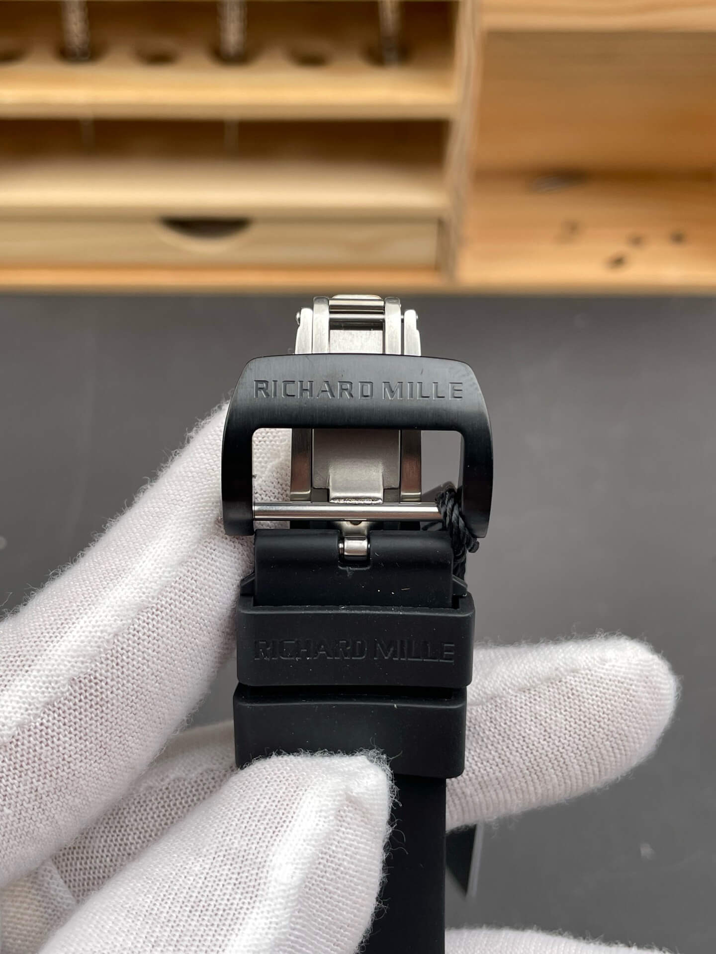 Richard Mille Replica RM 11-03 Super Clone Watch Carbon Black Crown Black Rubber