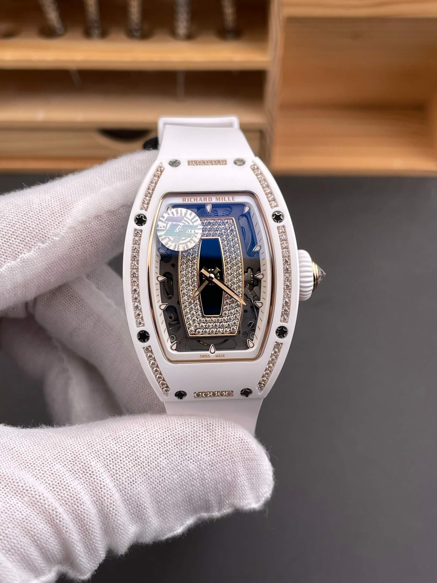 Richard Mille Replica RM 07-01 Super Clone Watch Onyx Diamonds Dial Claw Setting White Ceramic Rubber Crown