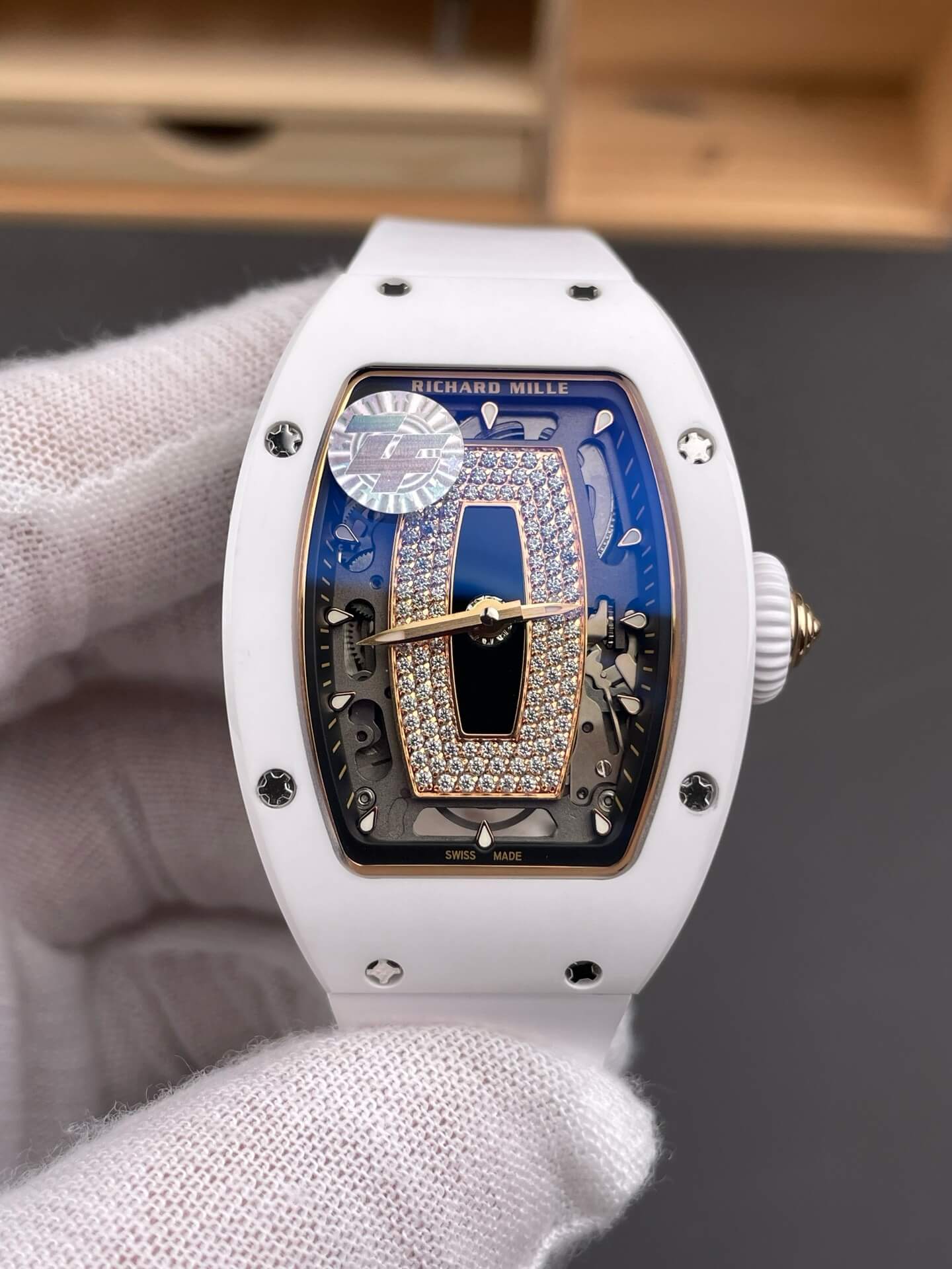 Richard Mille Replica RM 07-01 Super Clone Watch Onyx Diamonds Dial White Ceramic Rubber Crown