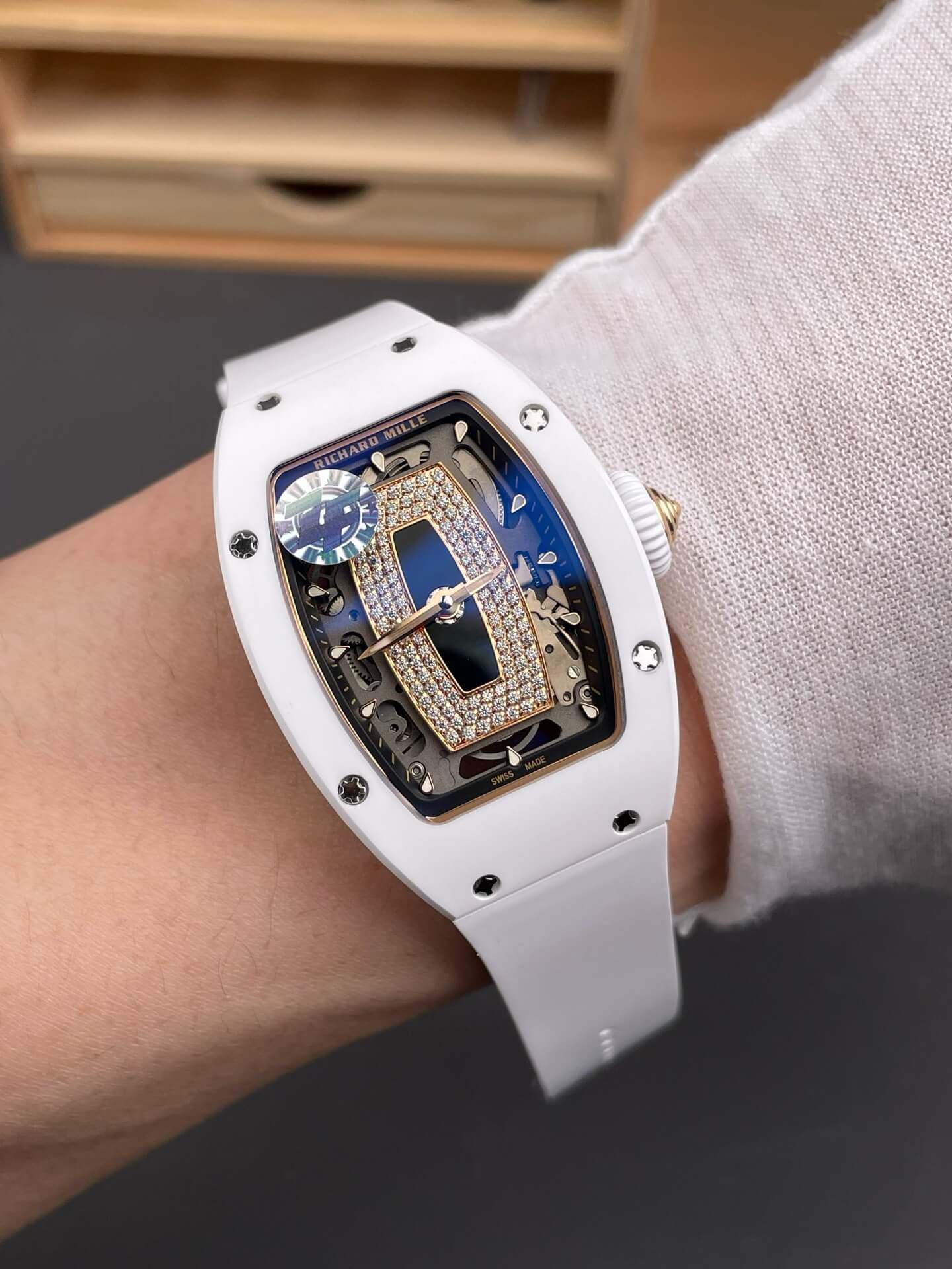 Richard Mille Replica RM 07-01 Super Clone Watch Onyx Diamonds Dial White Ceramic Rubber Crown