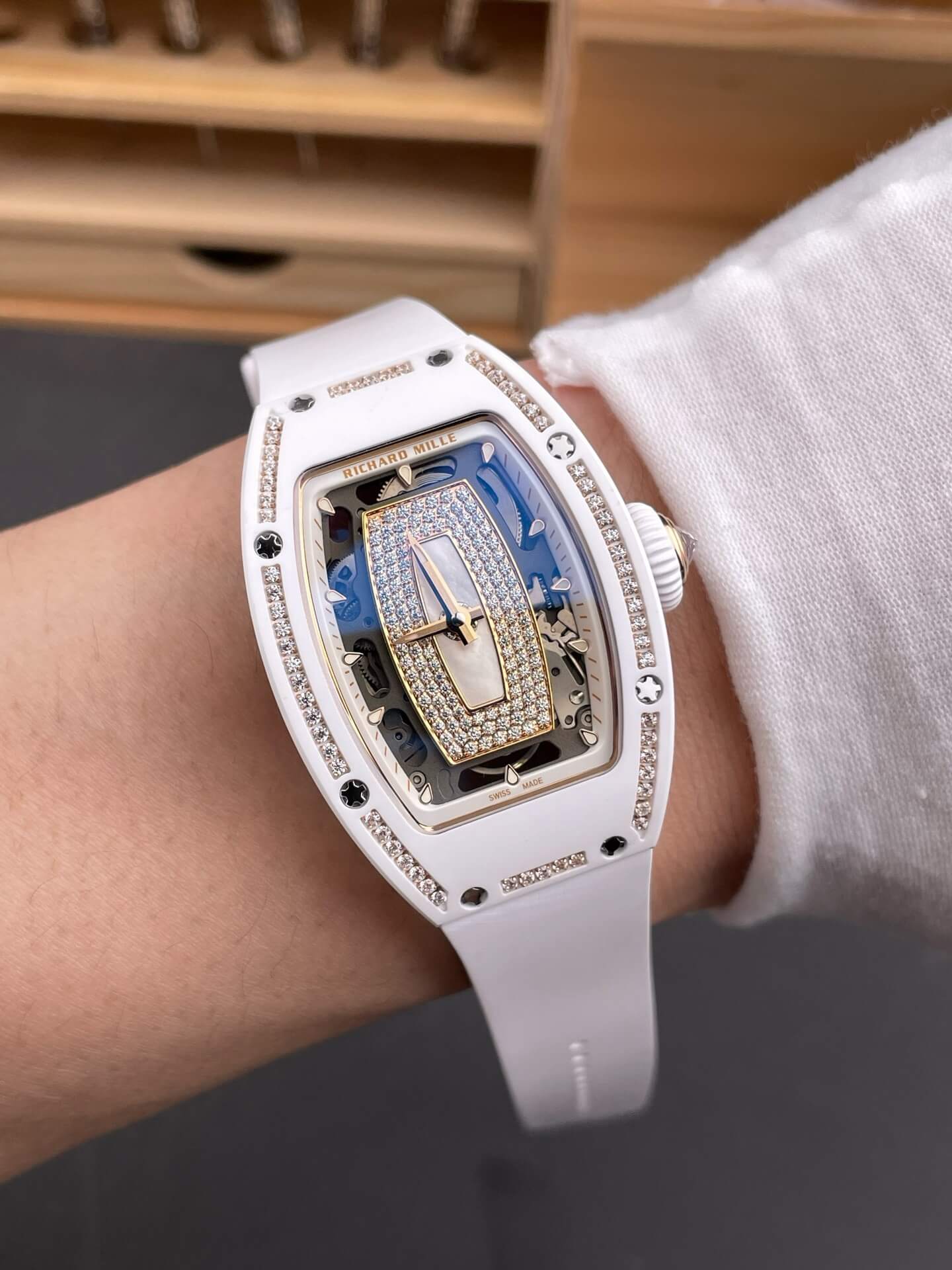 Richard Mille Replica RM 07-01 Super Clone Watch Mother of Pearl Diamonds Dial Claw Setting White Ceramic Rubber Crown