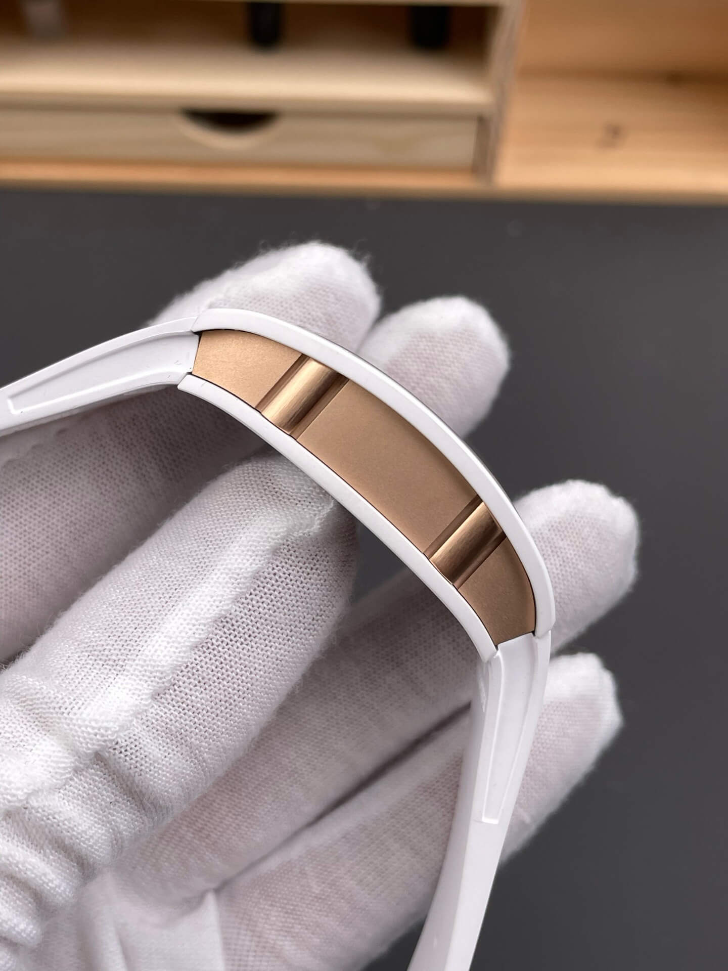 Richard Mille Replica RM 07-01 Super Clone Watch Red Diamonds Dial White Ceramic Rubber Crown