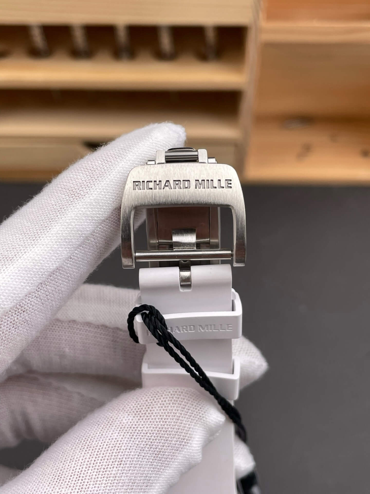 Richard Mille Replica RM 07-01 Super Clone Watch Mother of Pearl Diamonds Dial Grain Setting Stainless Steel White Rubber Crown