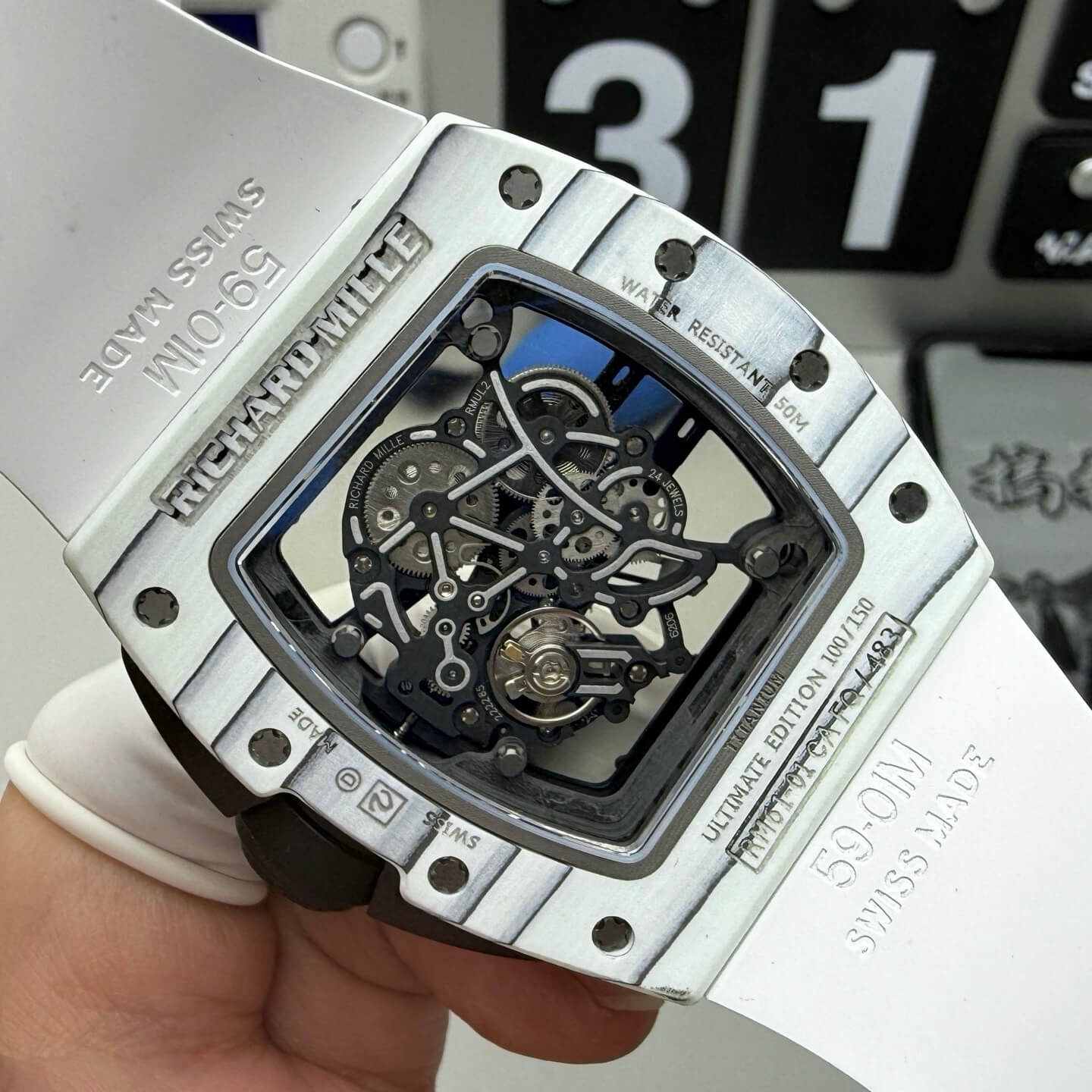 Richard Mille Replica RM 61-01 Yohan Blake Super Clone Watch White Carbon Black Crown