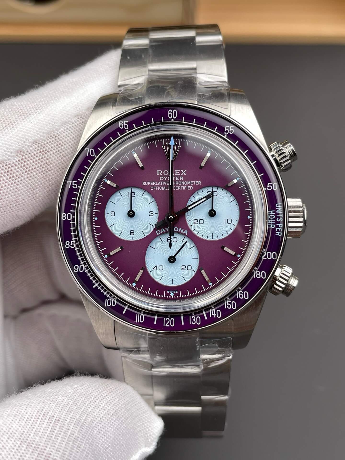 Rolex Replica Cosmograph Daytona Super Clone Watch Artisans de Genève Warm Burgundy