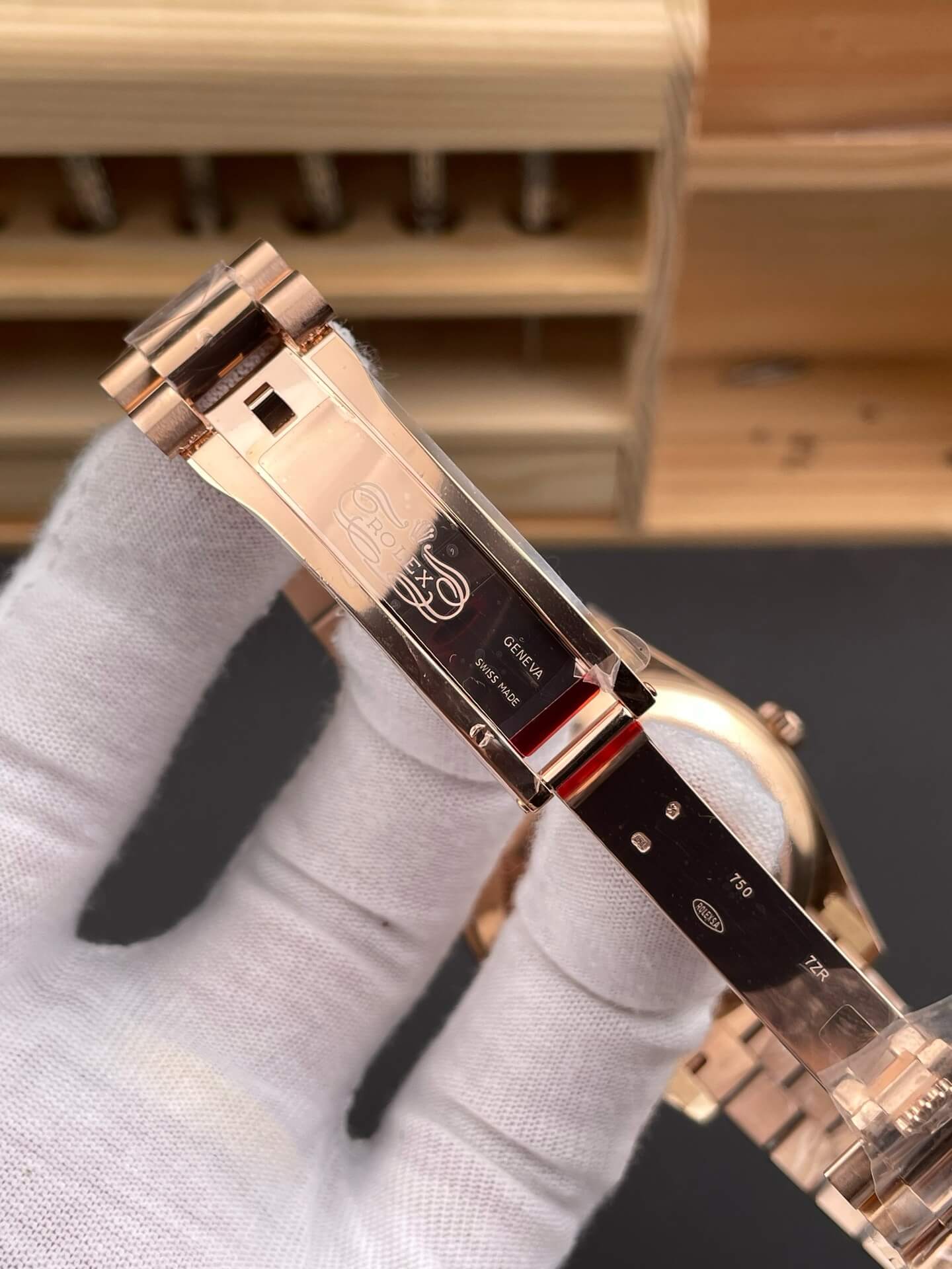 Rolex Replica Day-Date Super Clone Watch Gain Weight Version 228235-0025 Rolex Replica Day-Date Super Clone Watch Gain Weight Version 228235-0025