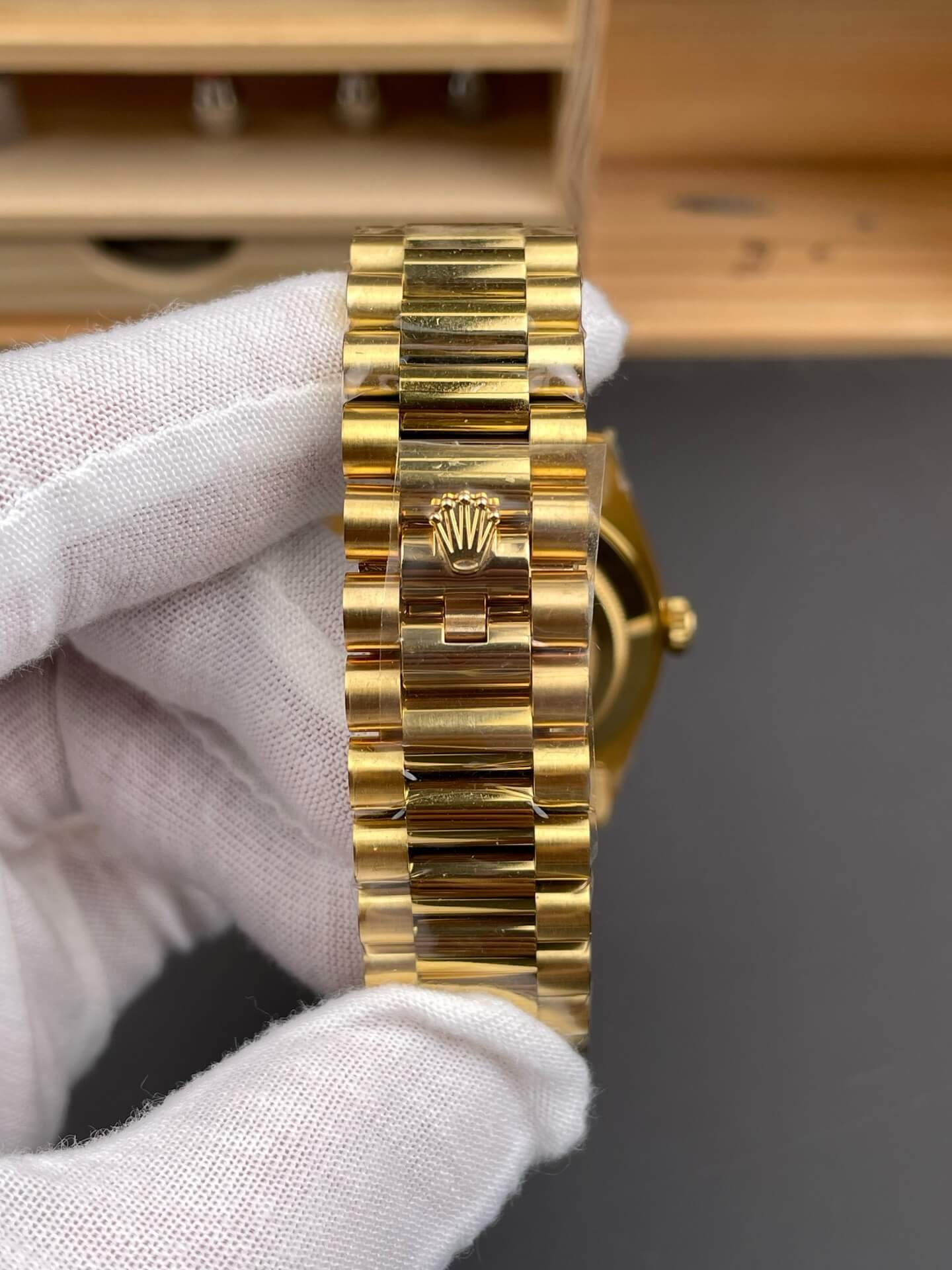 Rolex Replica Day-Date Super Clone Watch Gain Weight Version 228238-0002 Rolex Replica Day-Date Super Clone Watch Gain Weight Version 228238-0002