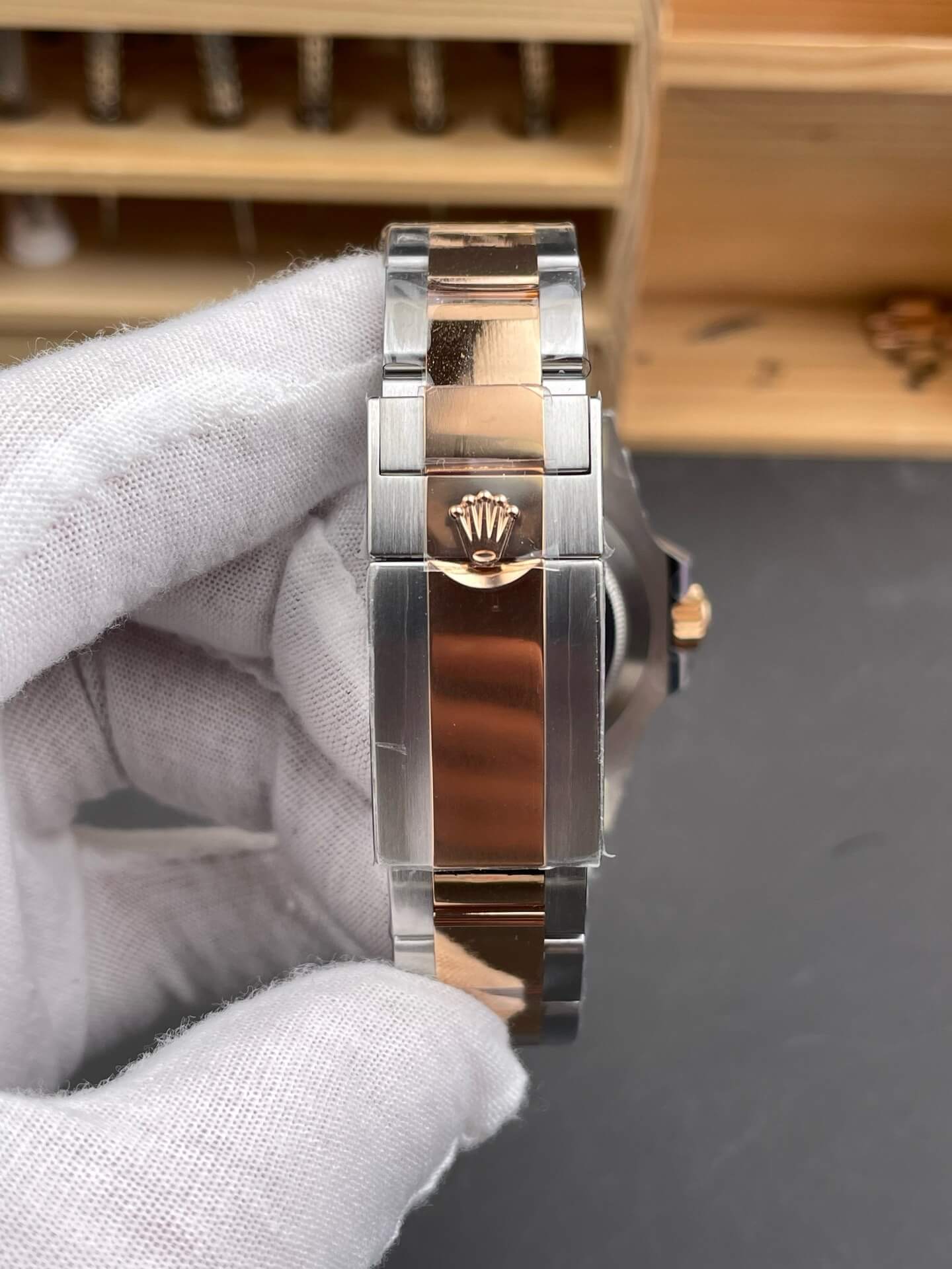 Rolex Replica GMT-Master II Super Clone Watch 126711CHNR-0002