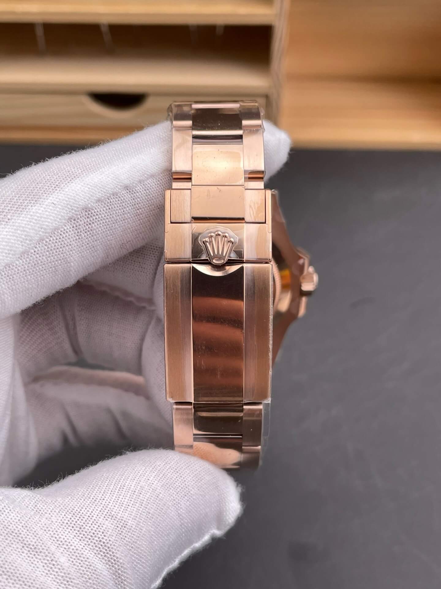 Rolex Replica GMT-Master II Super Clone Watch 126715CHNR-0001