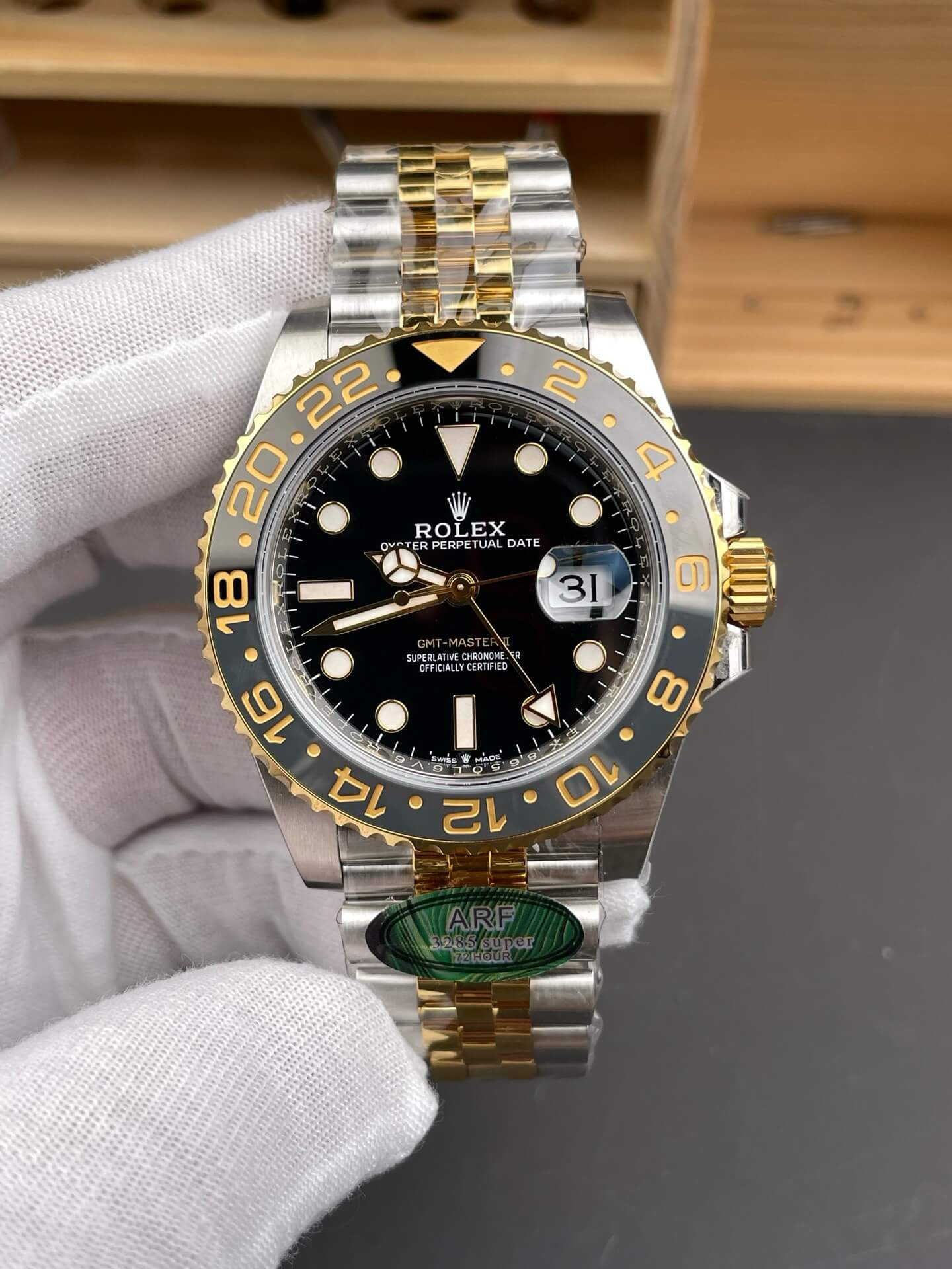 Rolex Replica GMT-Master II Super Clone Watch Gain Weight Version 126713GRNR-0001 Rolex Replica GMT-Master II Super Clone Watch Gain Weight Version 126713GRNR-0001