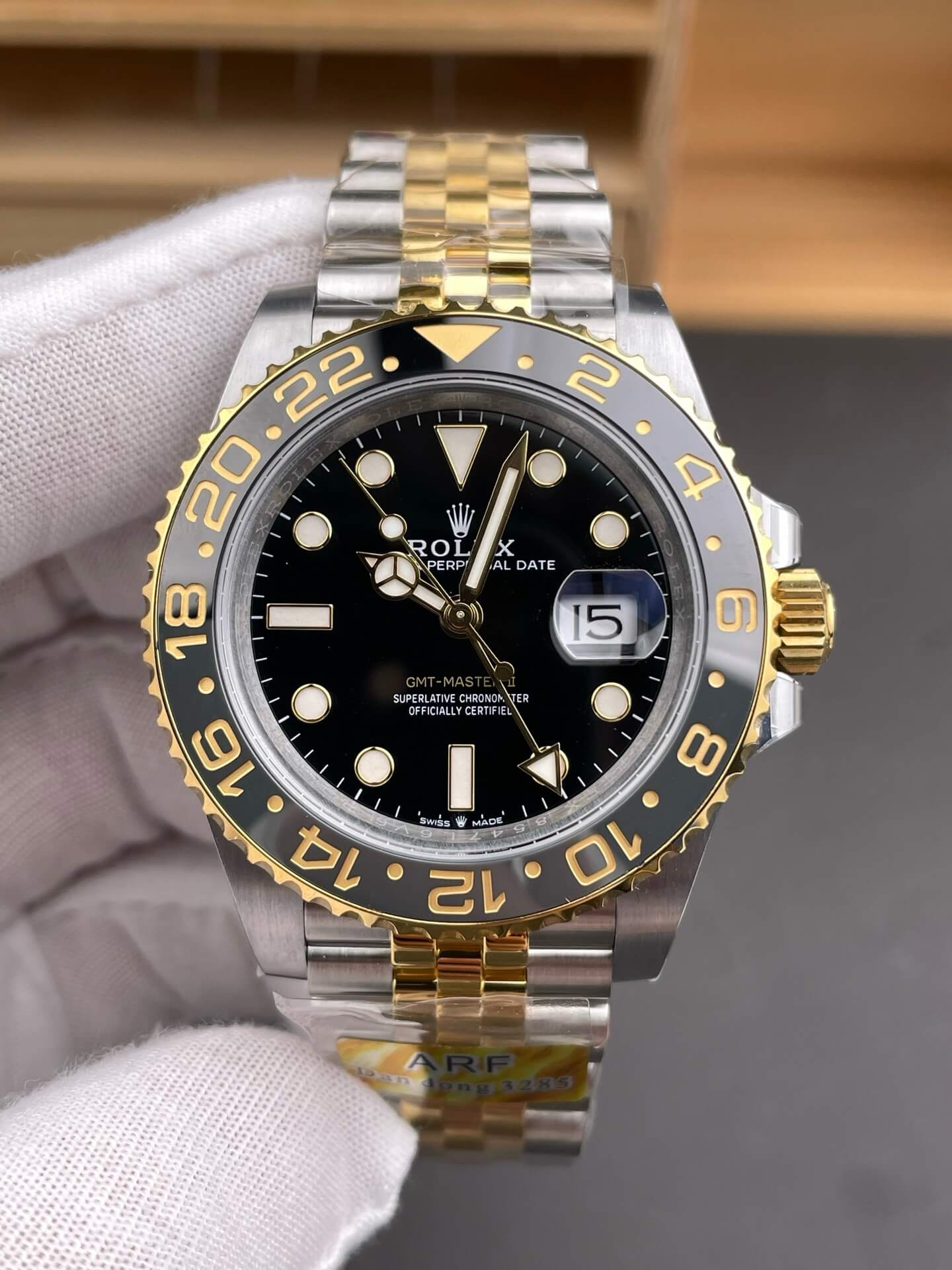 Rolex Replica GMT-Master II Super Clone Watch Gain Weight Version 126713GRNR-0001
