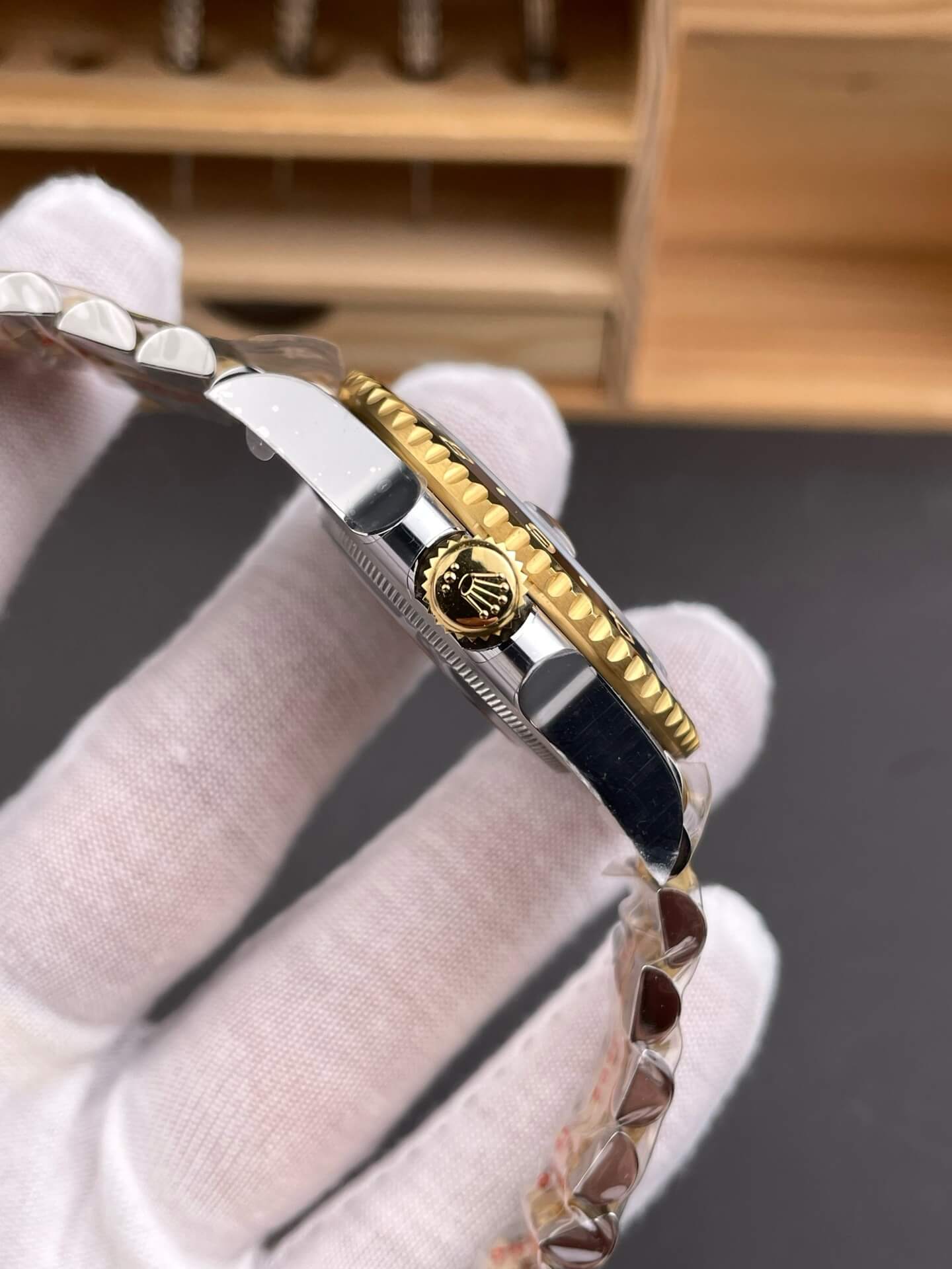 Rolex Replica GMT-Master II Super Clone Watch Gain Weight Version 126713GRNR-0001