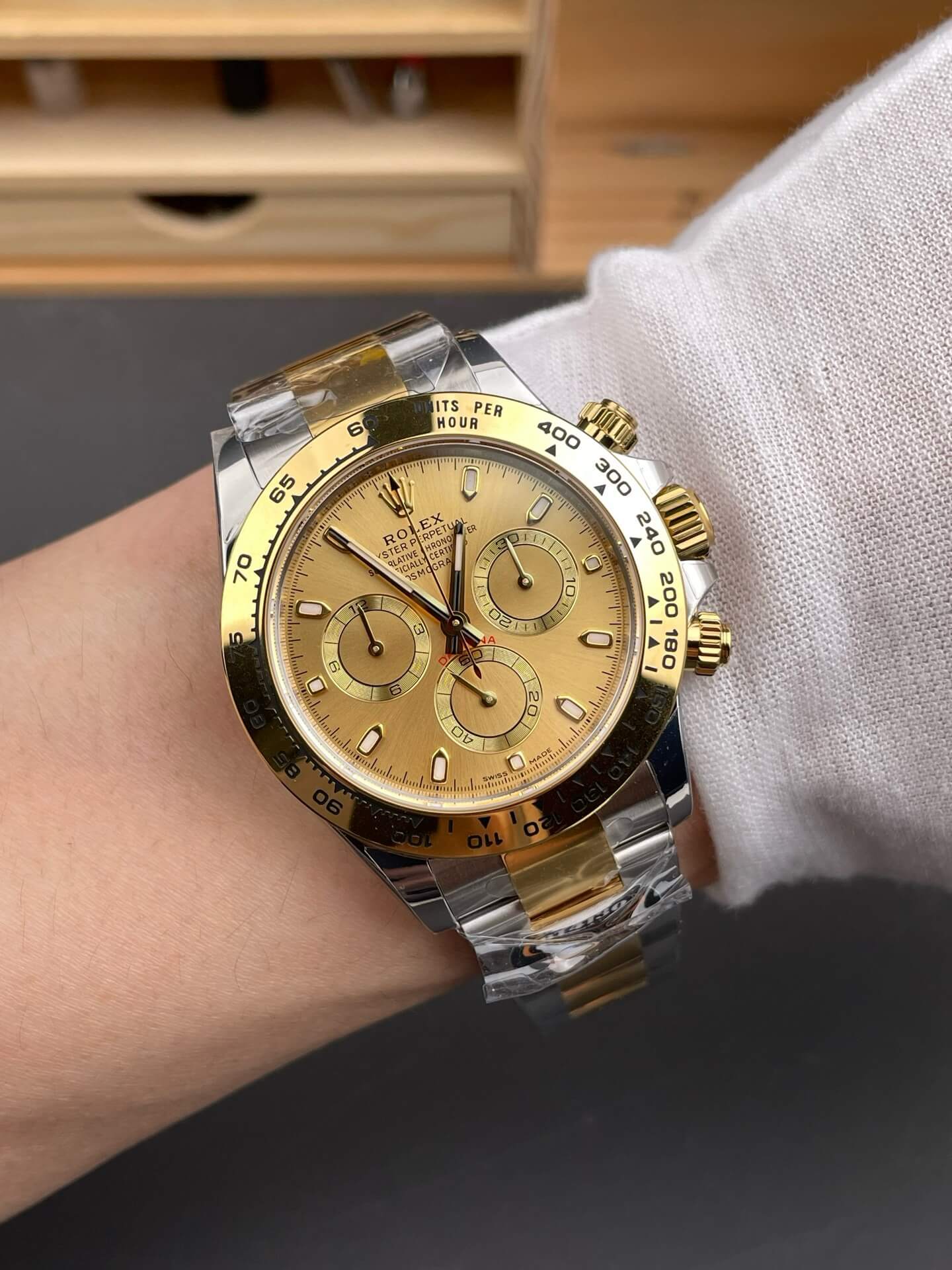 Rolex Replica Cosmograph Daytona Super Clone Watch 116503-0003