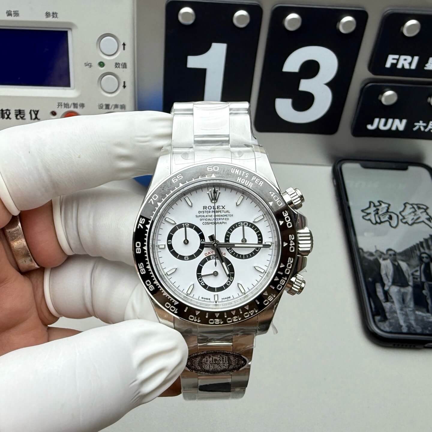 Rolex Replica Cosmograph Daytona Super Clone Watch 126500LN