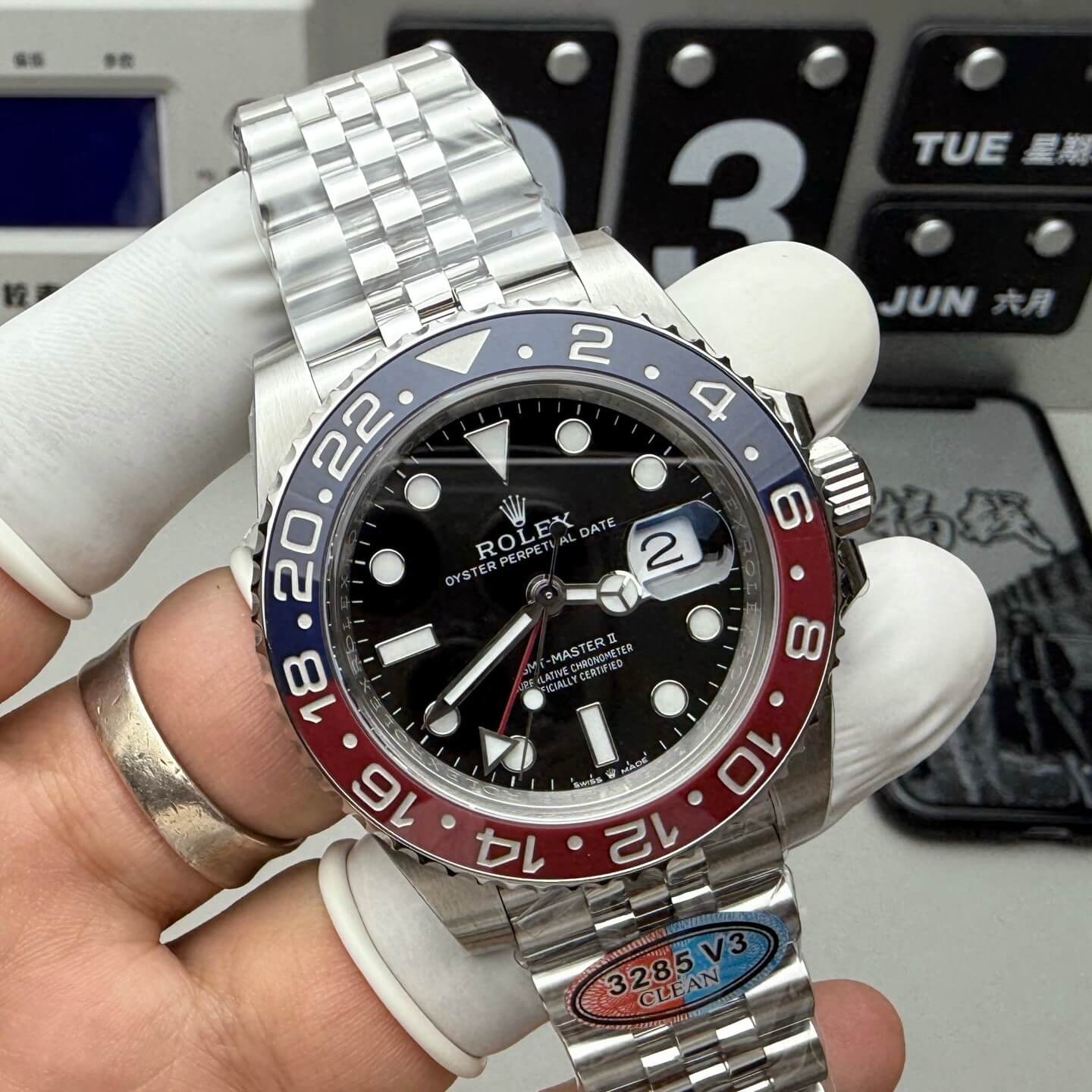 Rolex Replica GMT-Master II Super Clone Watch V3 126710BLRO