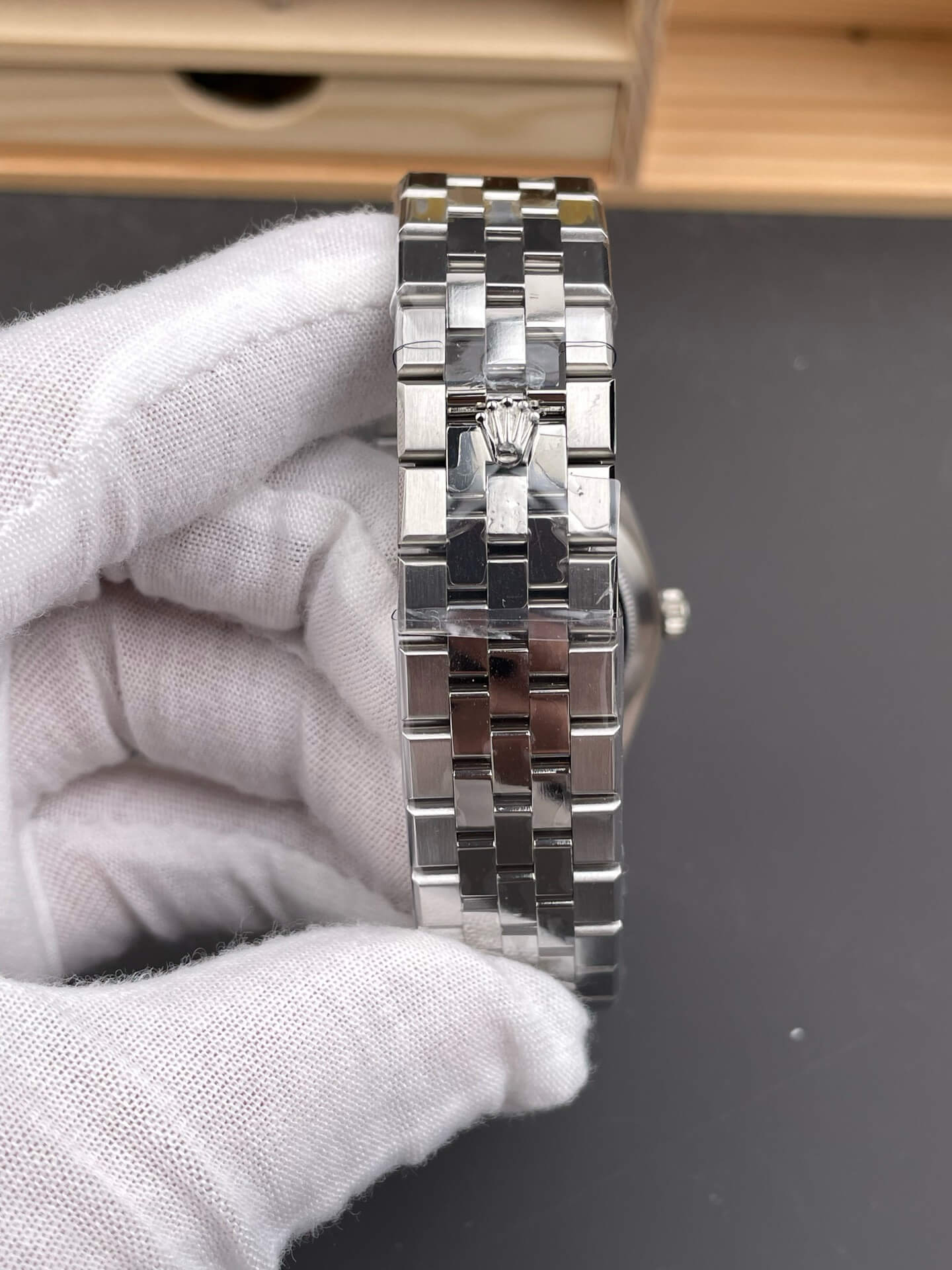 Rolex Replica Land-Dweller 40MM Watch 127334-0001 Rolex Replica Land-Dweller 40MM Watch 127334-0001