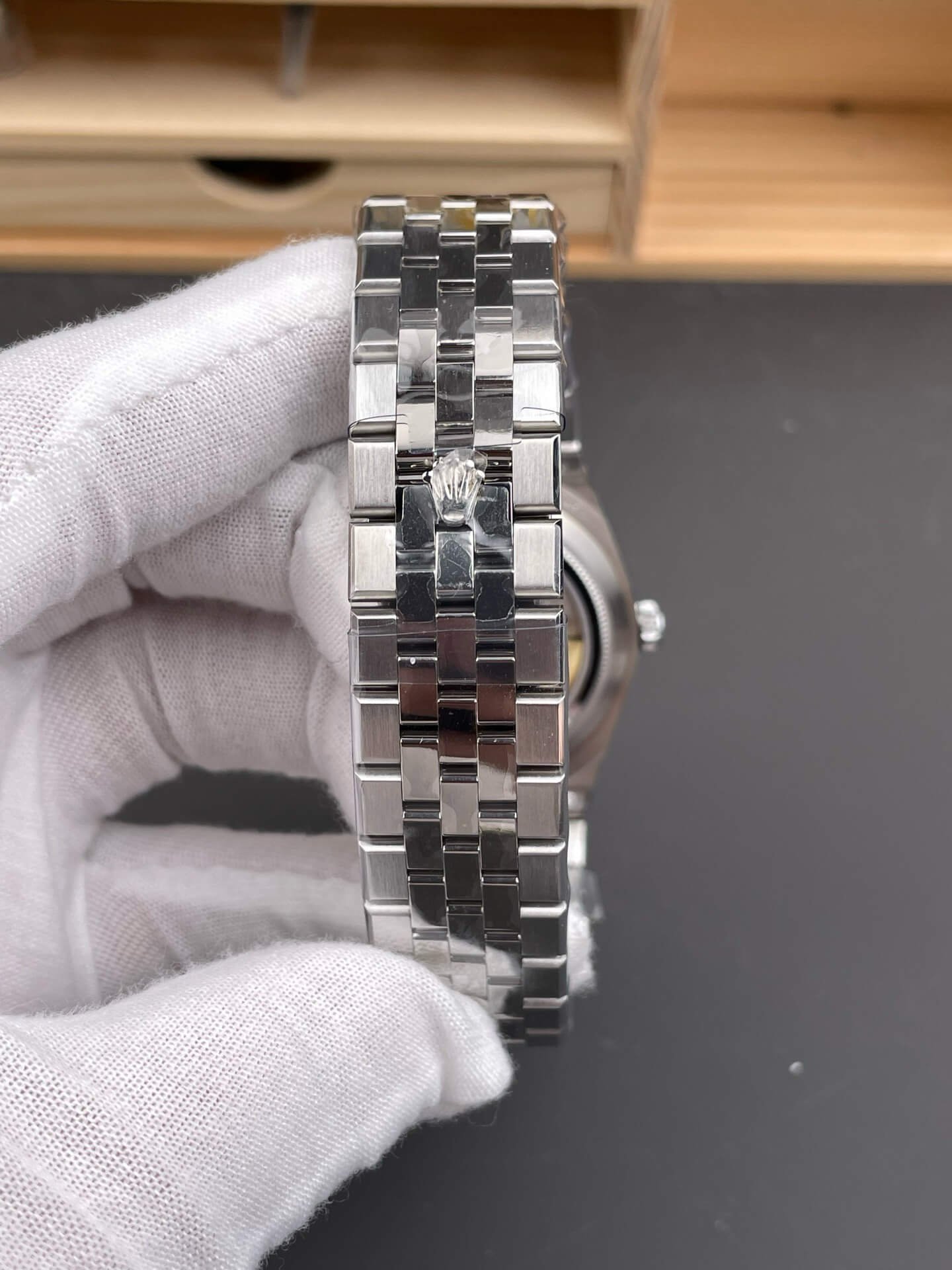 Rolex Replica Land-Dweller 40MM Watch 127336-0001