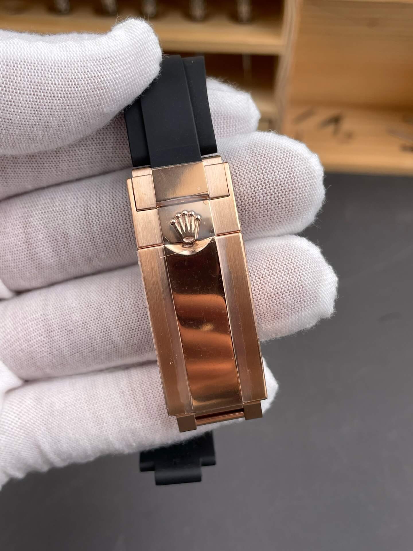 Rolex Replica Cosmograph Daytona High Quality Watch 126515LN-0010