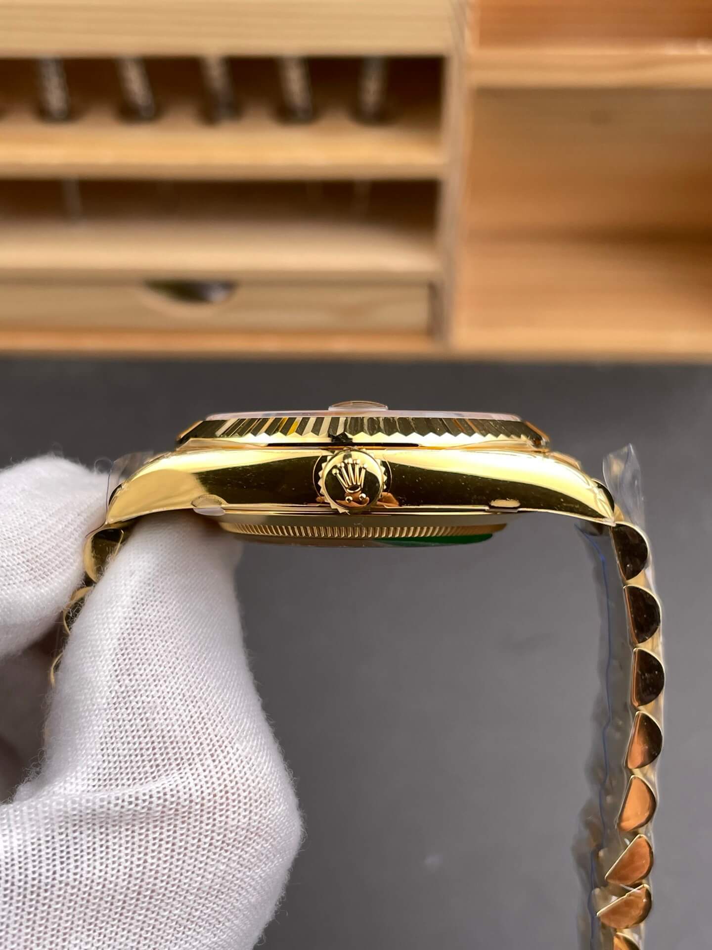 Rolex Replica Day-Date High Quality Watch Gain Weight Version 228238-0069