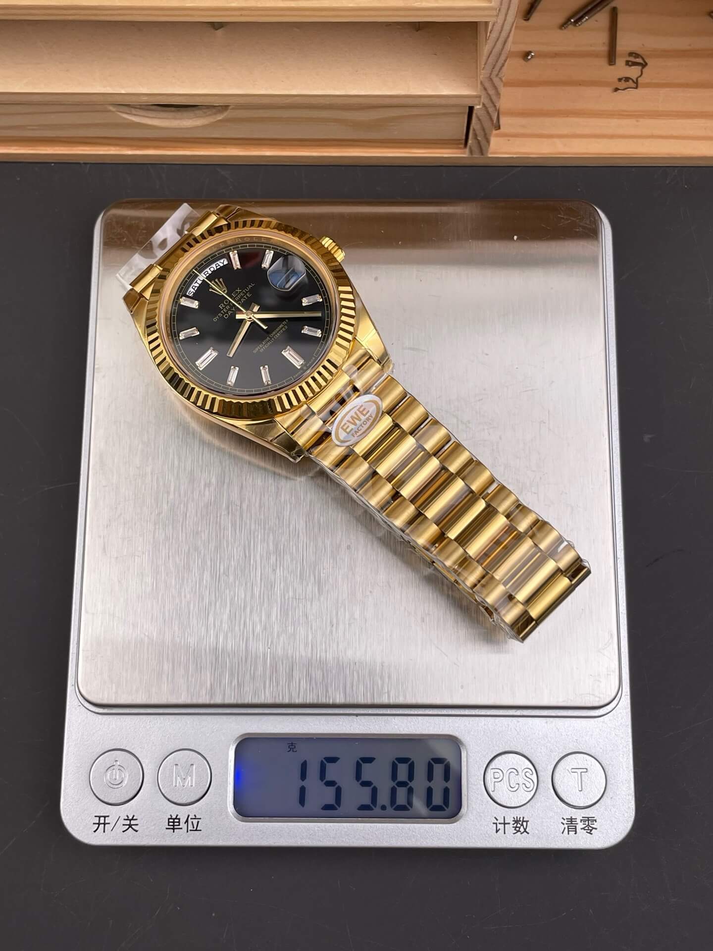 Rolex Replica Day-Date High Quality Watch Gain Weight Version 228238-0004