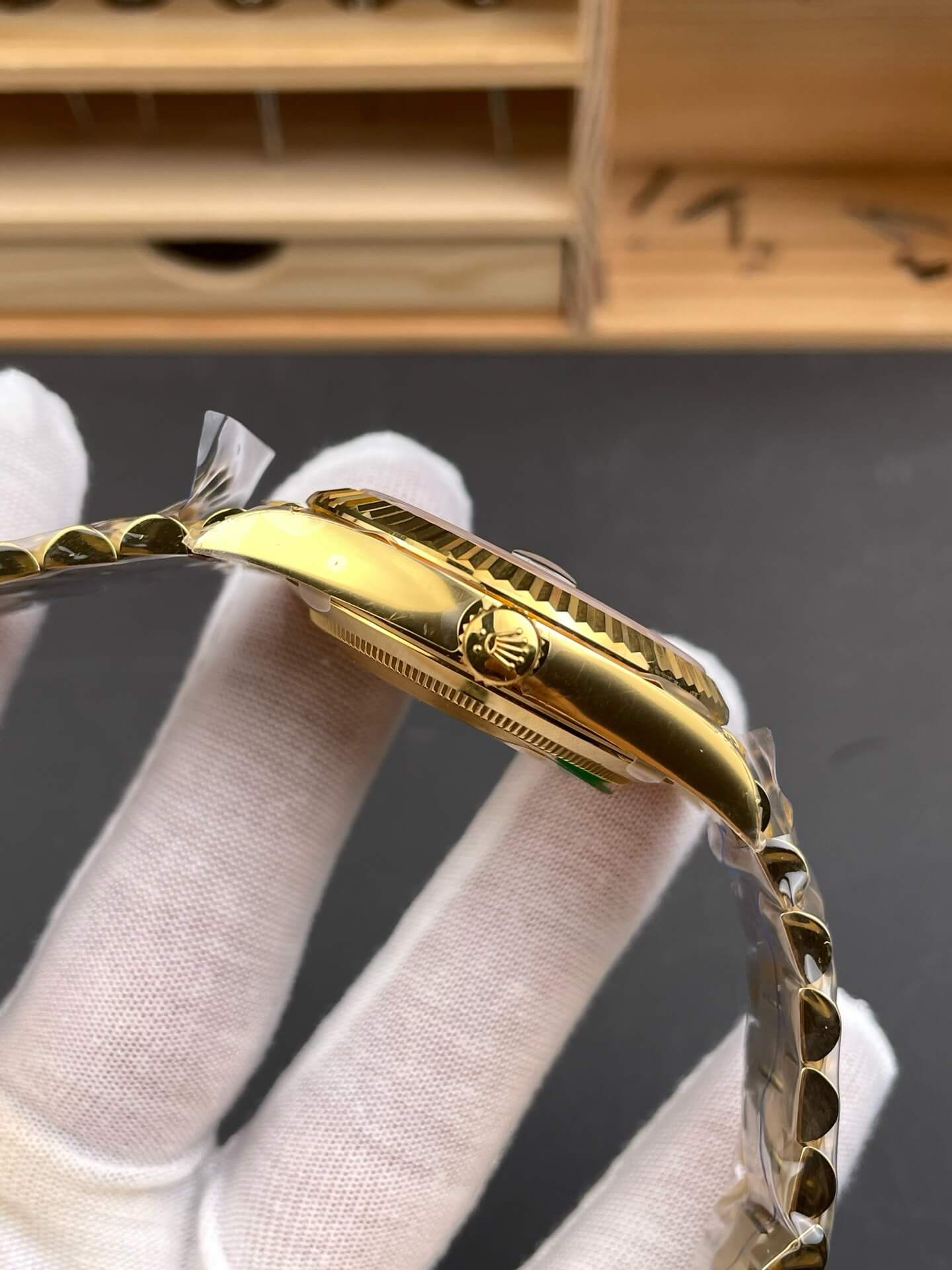 Rolex Replica Day-Date High Quality Watch Gain Weight Version 228238-0004