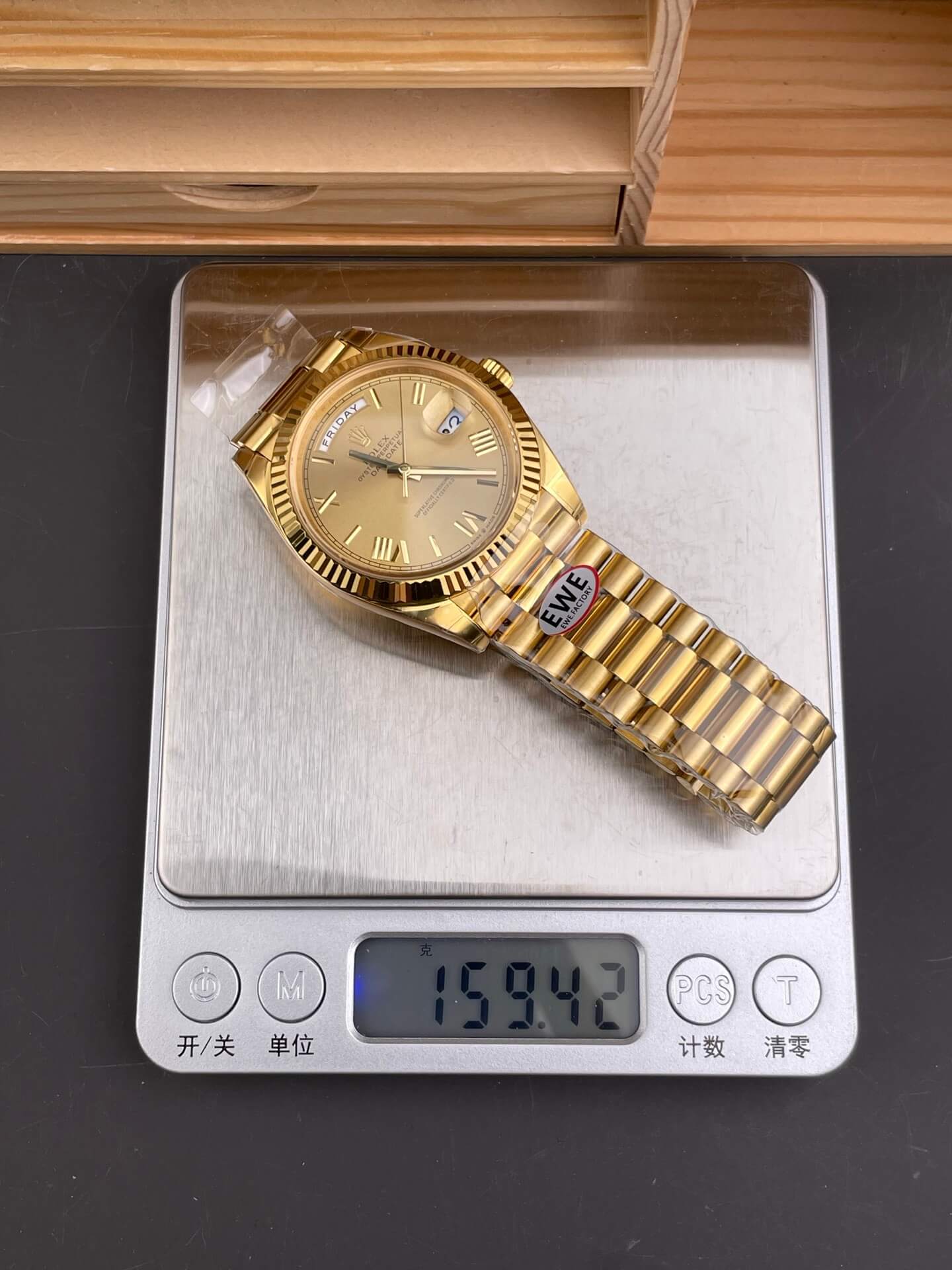 Rolex Replica Day-Date High Quality Watch Gain Weight Version 228238-0006